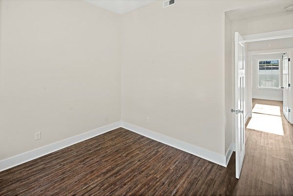 122 Nichols Dr, Woodbury, TN 37190 122 Nichols Dr, Woodbury, TN 37190