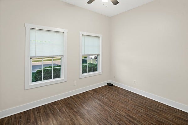 122 Nichols Dr, Woodbury, TN 37190 122 Nichols Dr, Woodbury, TN 37190