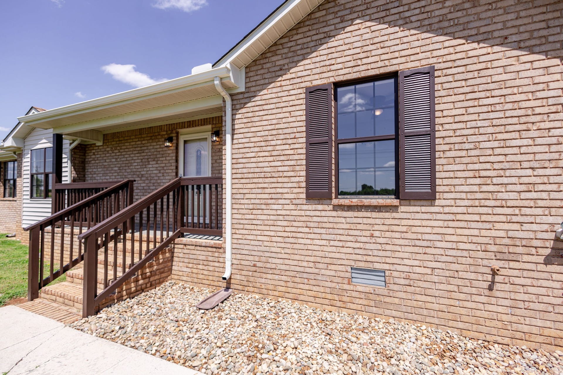 2932 Midland Rd, Shelbyville, TN 37160 2932 Midland Rd, Shelbyville, TN 37160