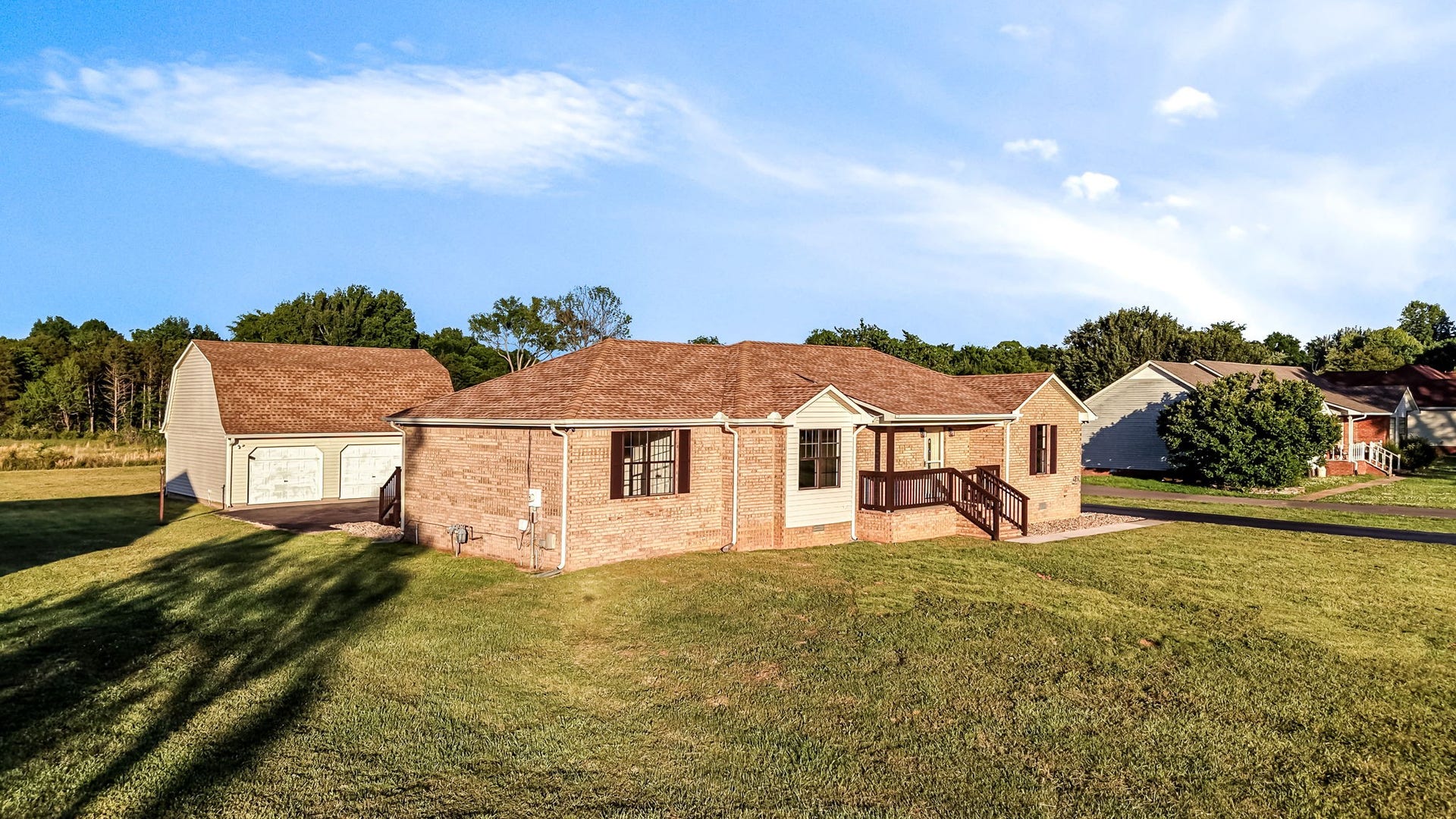 2932 Midland Rd, Shelbyville, TN 37160 2932 Midland Rd, Shelbyville, TN 37160
