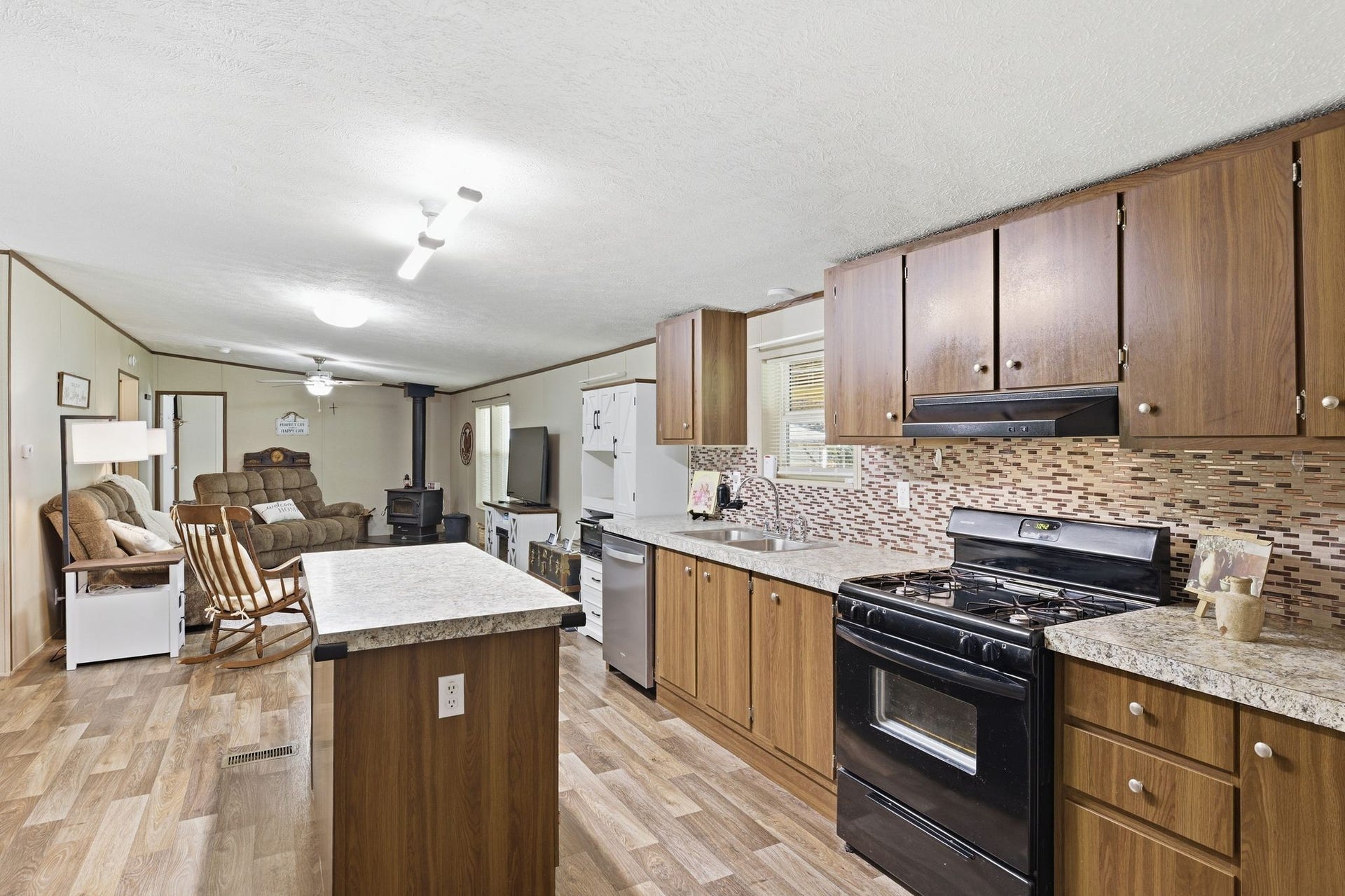 1156 Espy Rd, Manchester, TN 37355 1156 Espy Rd, Manchester, TN 37355