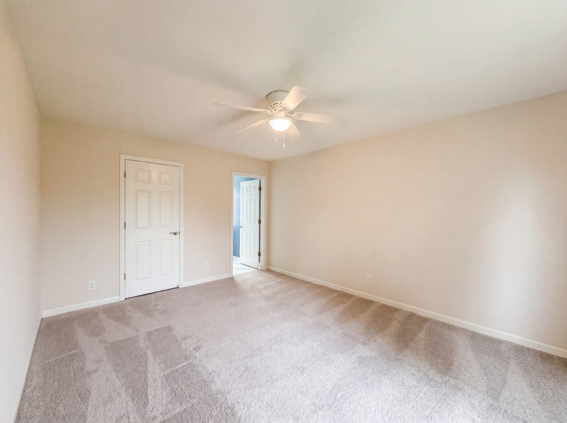 300 Fairway Grn, Shelbyville, TN 37160 300 Fairway Grn, Shelbyville, TN 37160