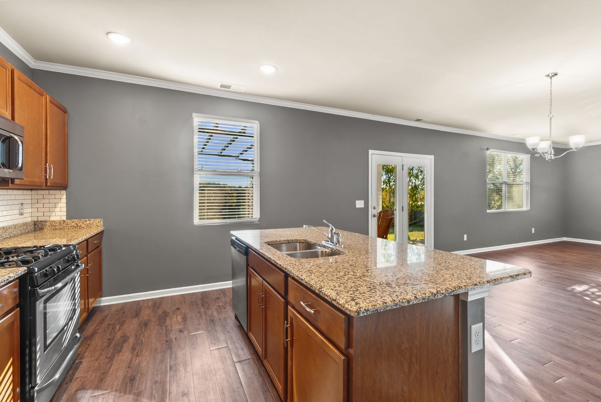664 Prominence Rd, Columbia, TN 38401 664 Prominence Rd, Columbia, TN 38401