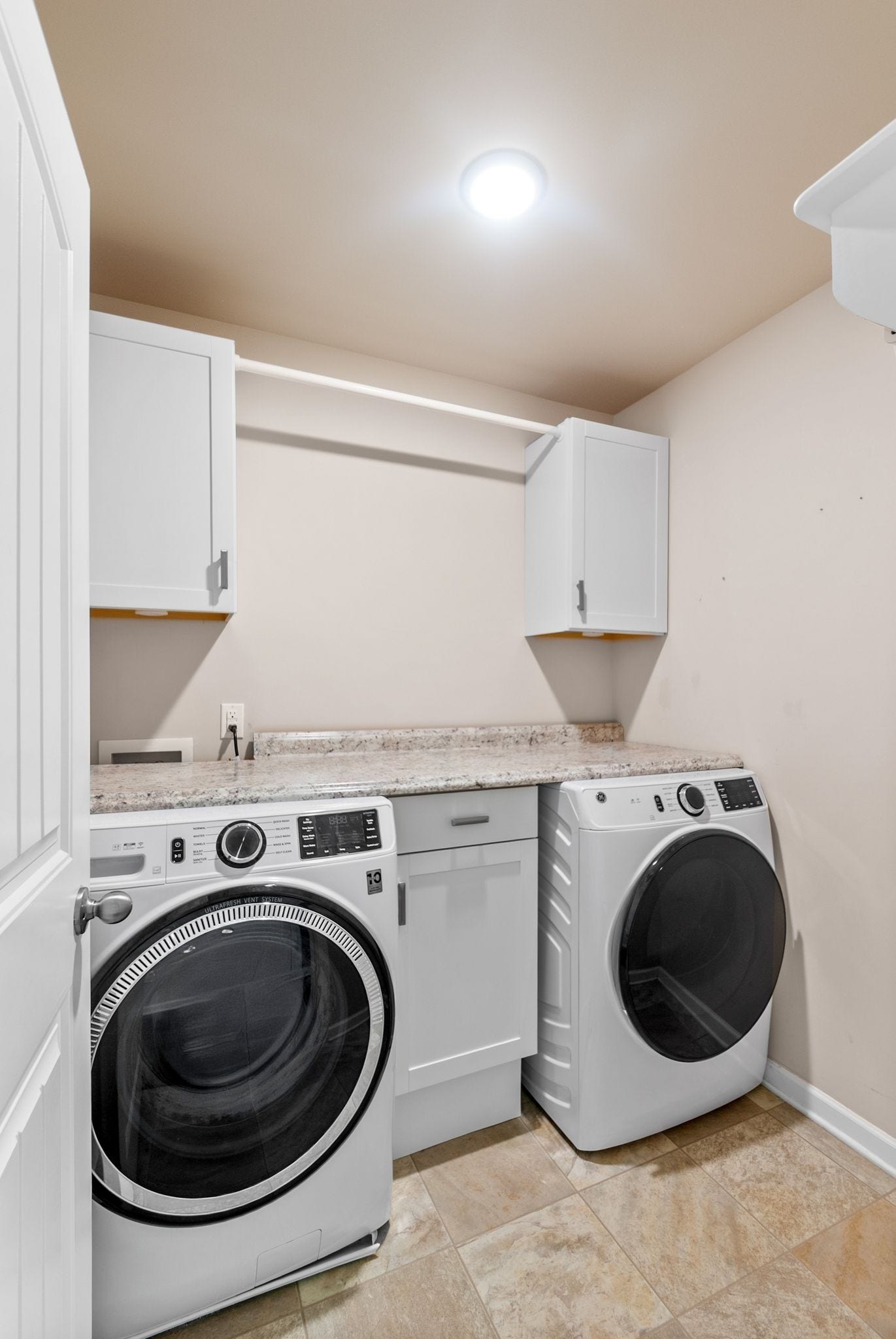664 Prominence Rd, Columbia, TN 38401 664 Prominence Rd, Columbia, TN 38401