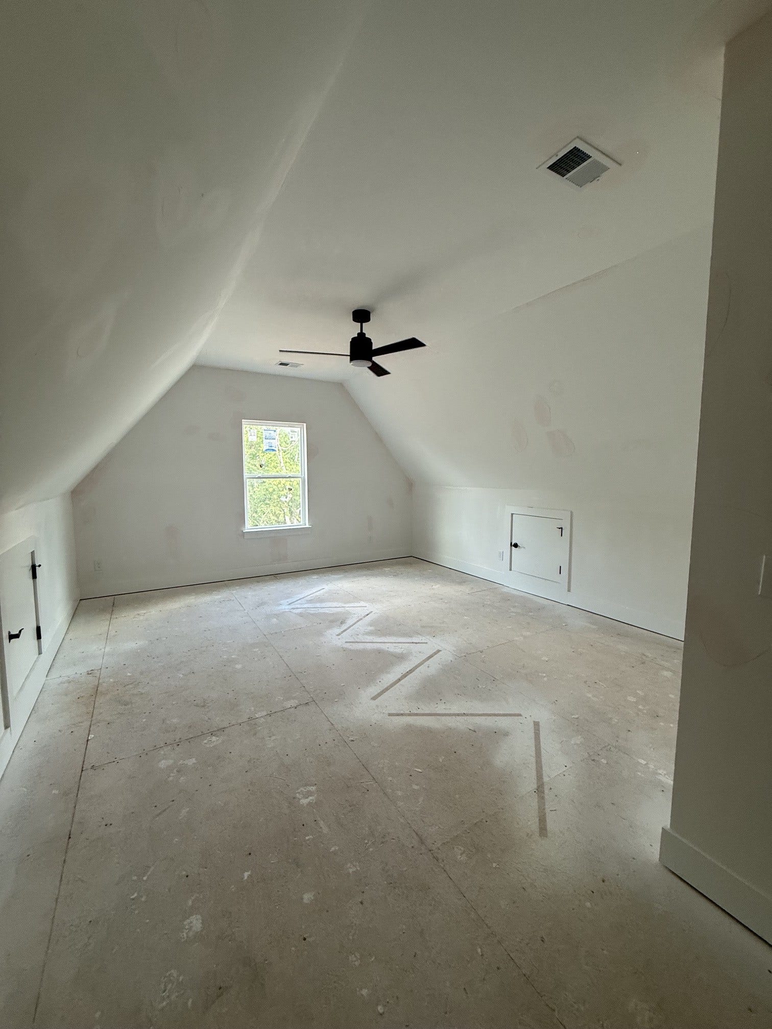 2712 Canton Dr, Murfreesboro, TN 37129 2712 Canton Dr, Murfreesboro, TN 37129