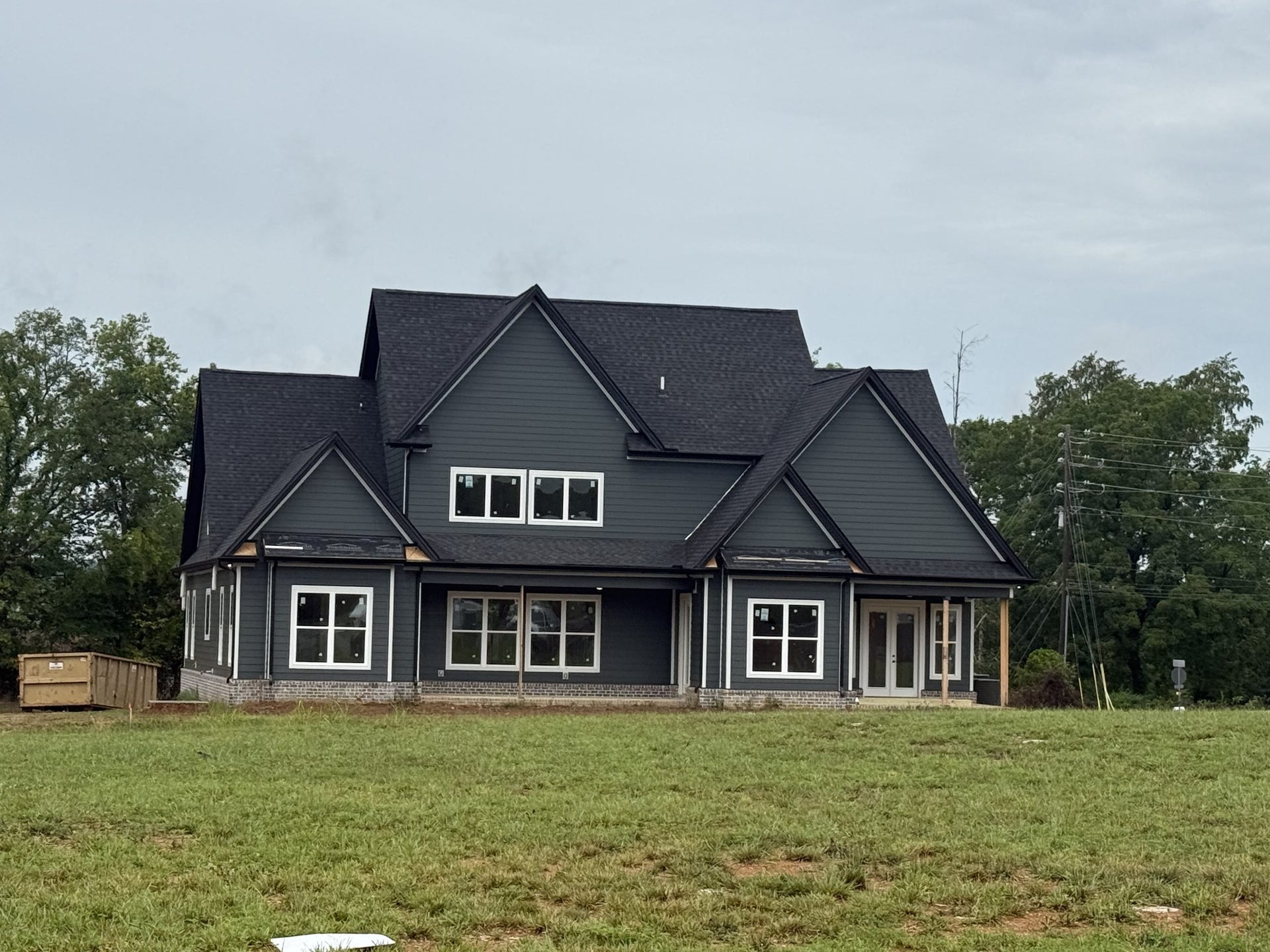 2712 Canton Dr, Murfreesboro, TN 37129 Back view of the home.