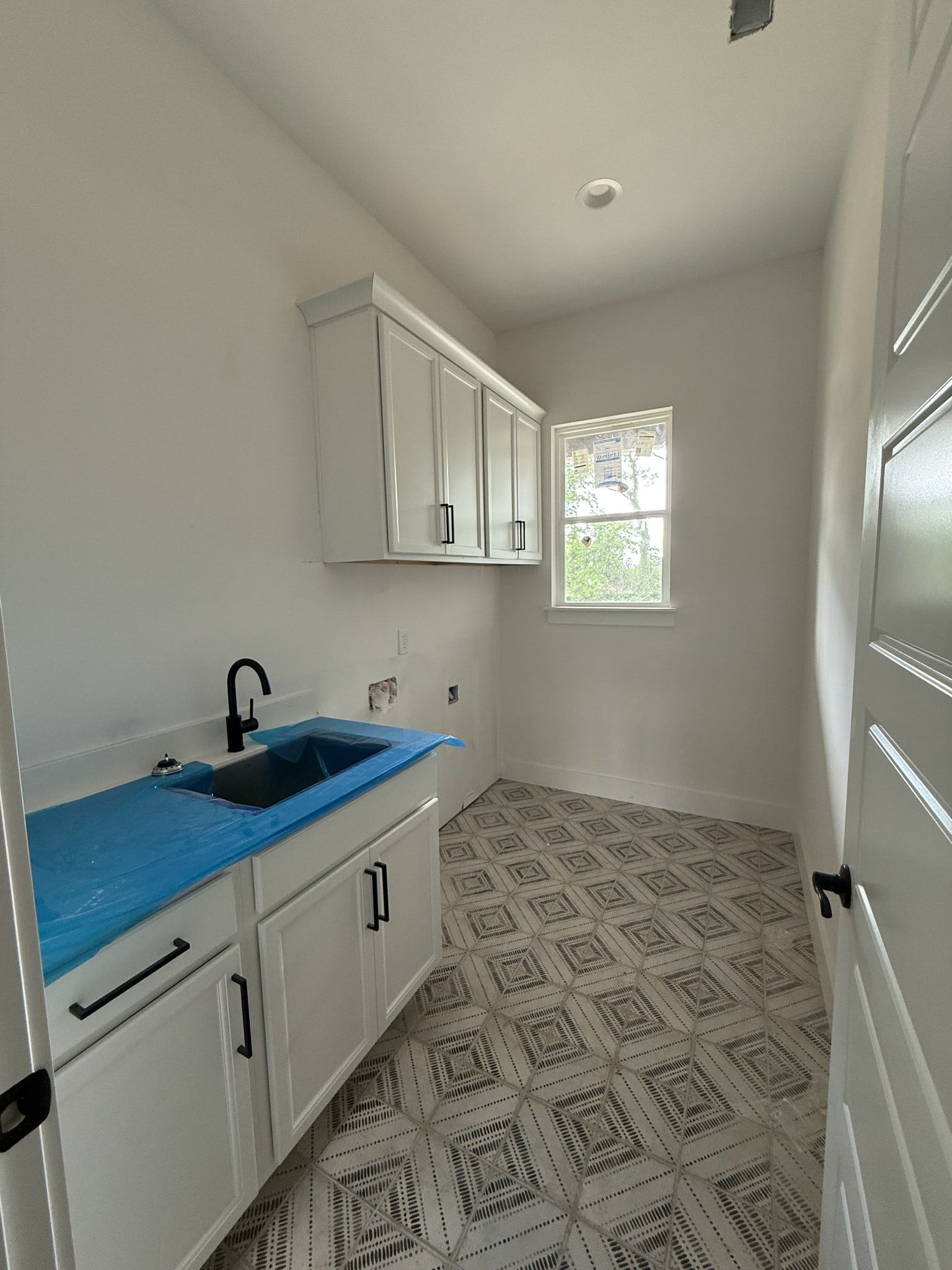 2712 Canton Dr, Murfreesboro, TN 37129 2712 Canton Dr, Murfreesboro, TN 37129