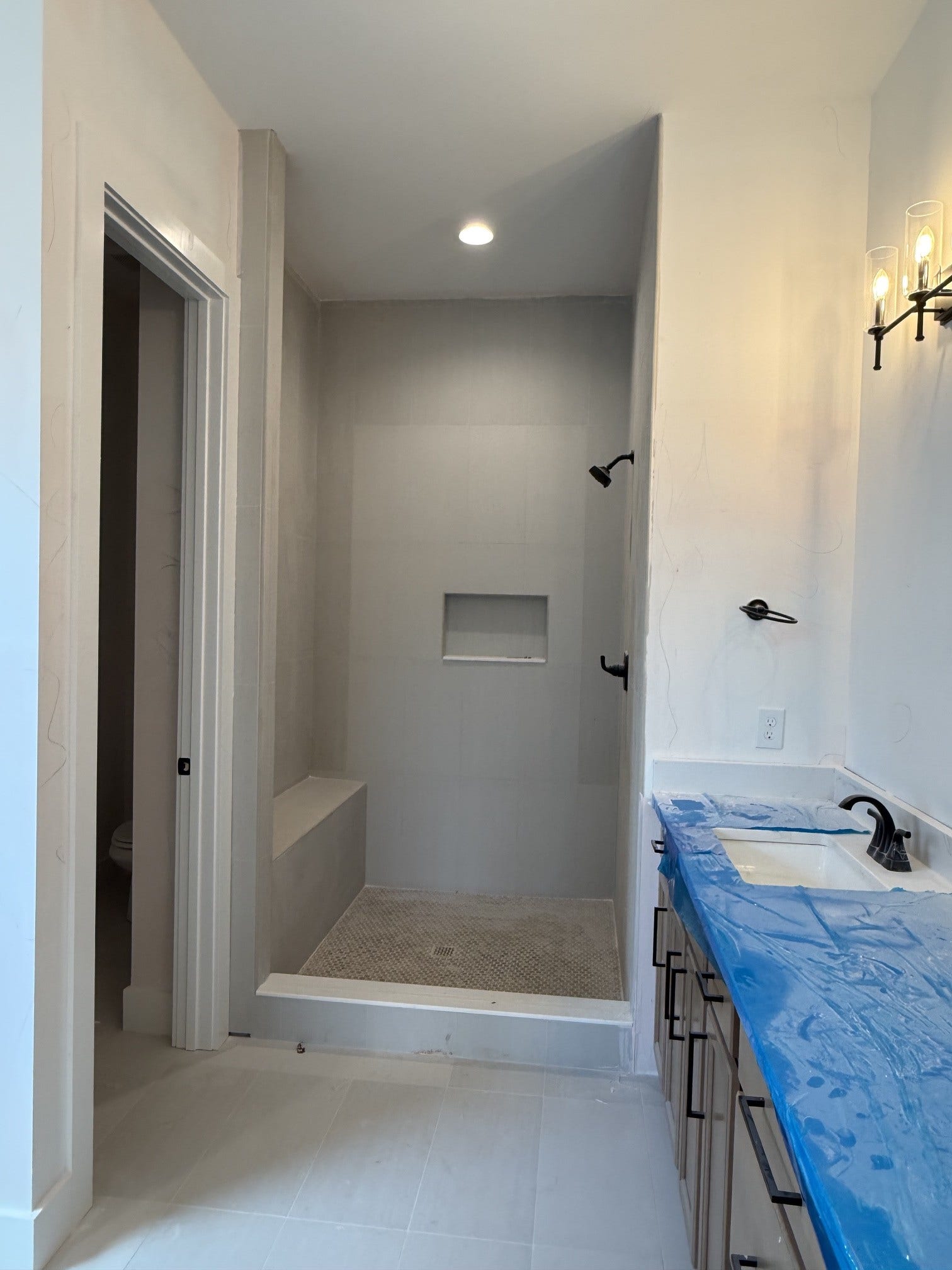 2712 Canton Dr, Murfreesboro, TN 37129 2712 Canton Dr, Murfreesboro, TN 37129