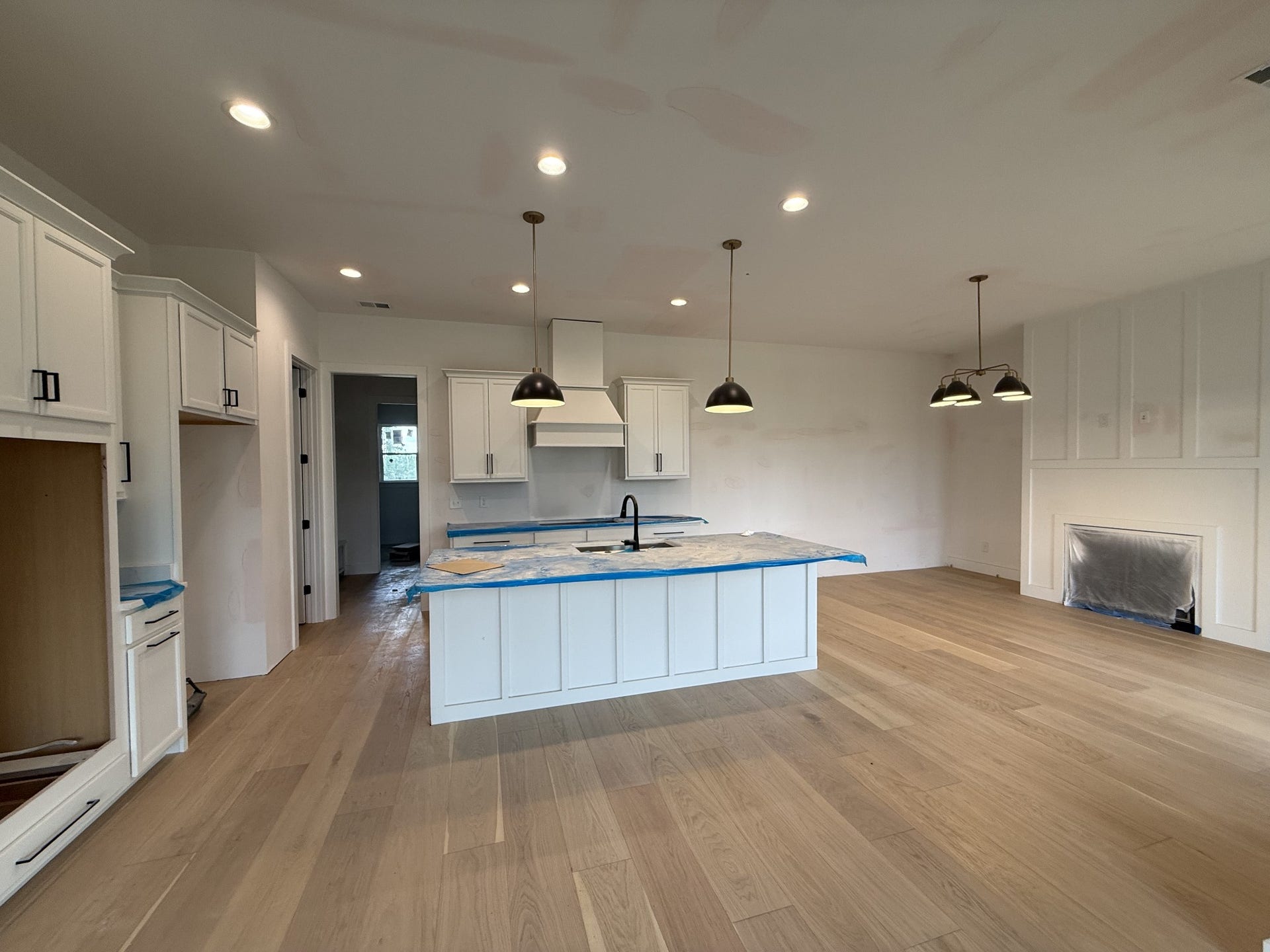 2712 Canton Dr, Murfreesboro, TN 37129 2712 Canton Dr, Murfreesboro, TN 37129