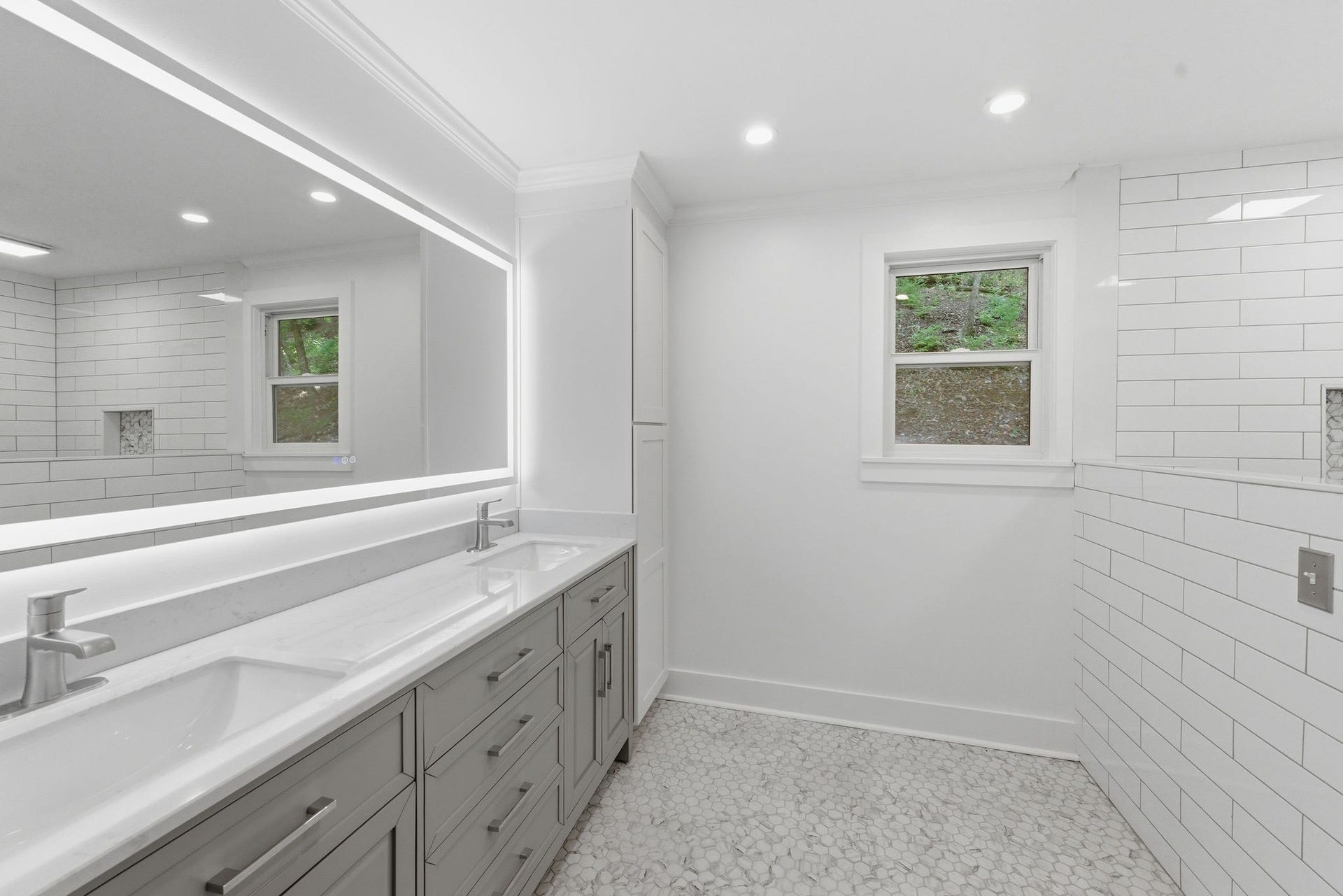 6617 Ellesmere Rd, Nashville, TN 37205 6617 Ellesmere Rd, Nashville, TN 37205
