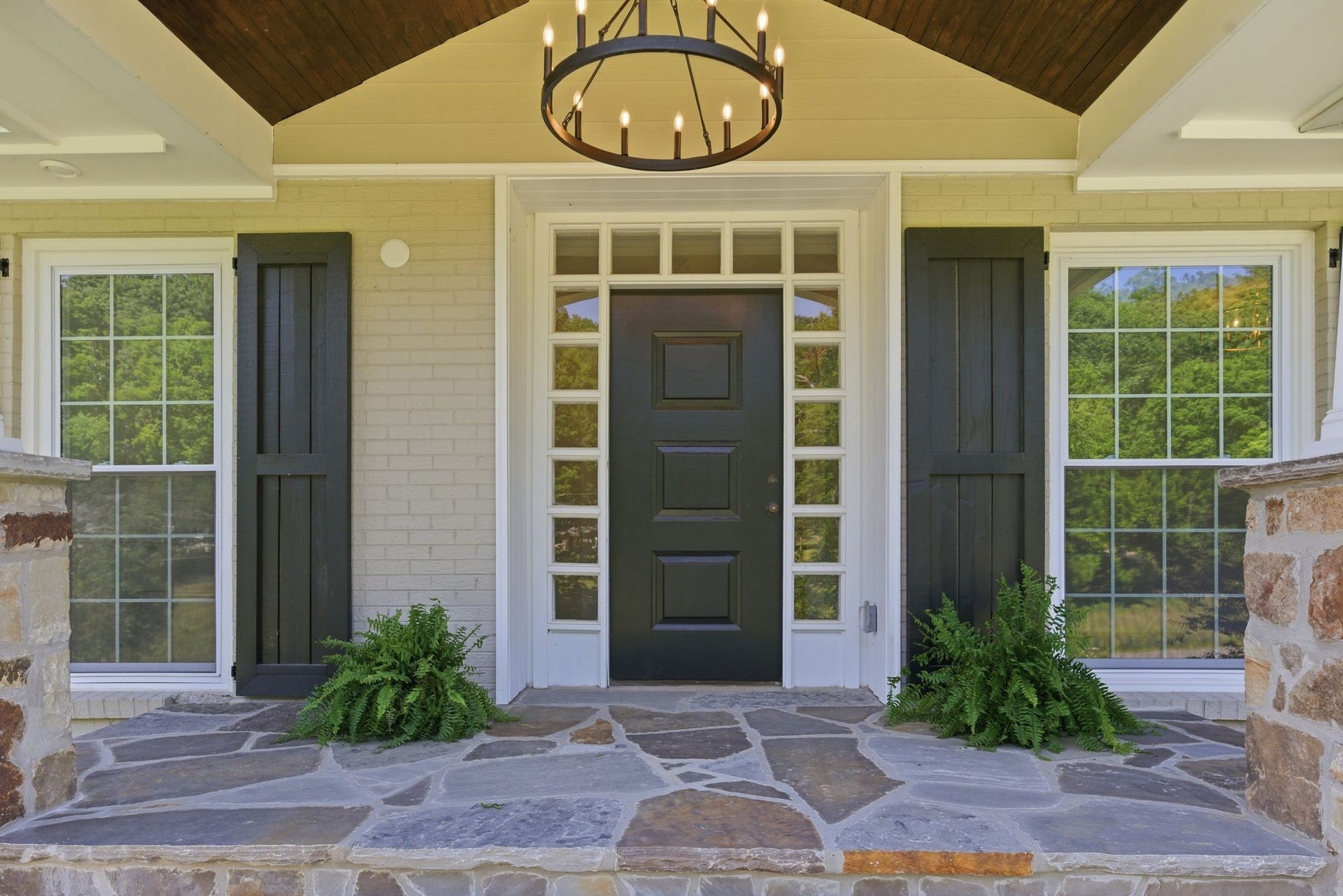 6617 Ellesmere Rd, Nashville, TN 37205 6617 Ellesmere Rd, Nashville, TN 37205