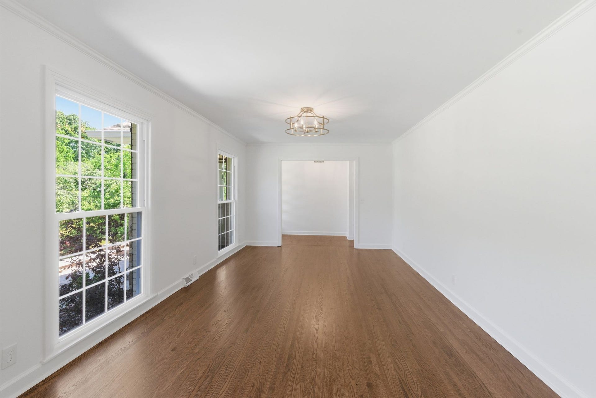 6617 Ellesmere Rd, Nashville, TN 37205 6617 Ellesmere Rd, Nashville, TN 37205