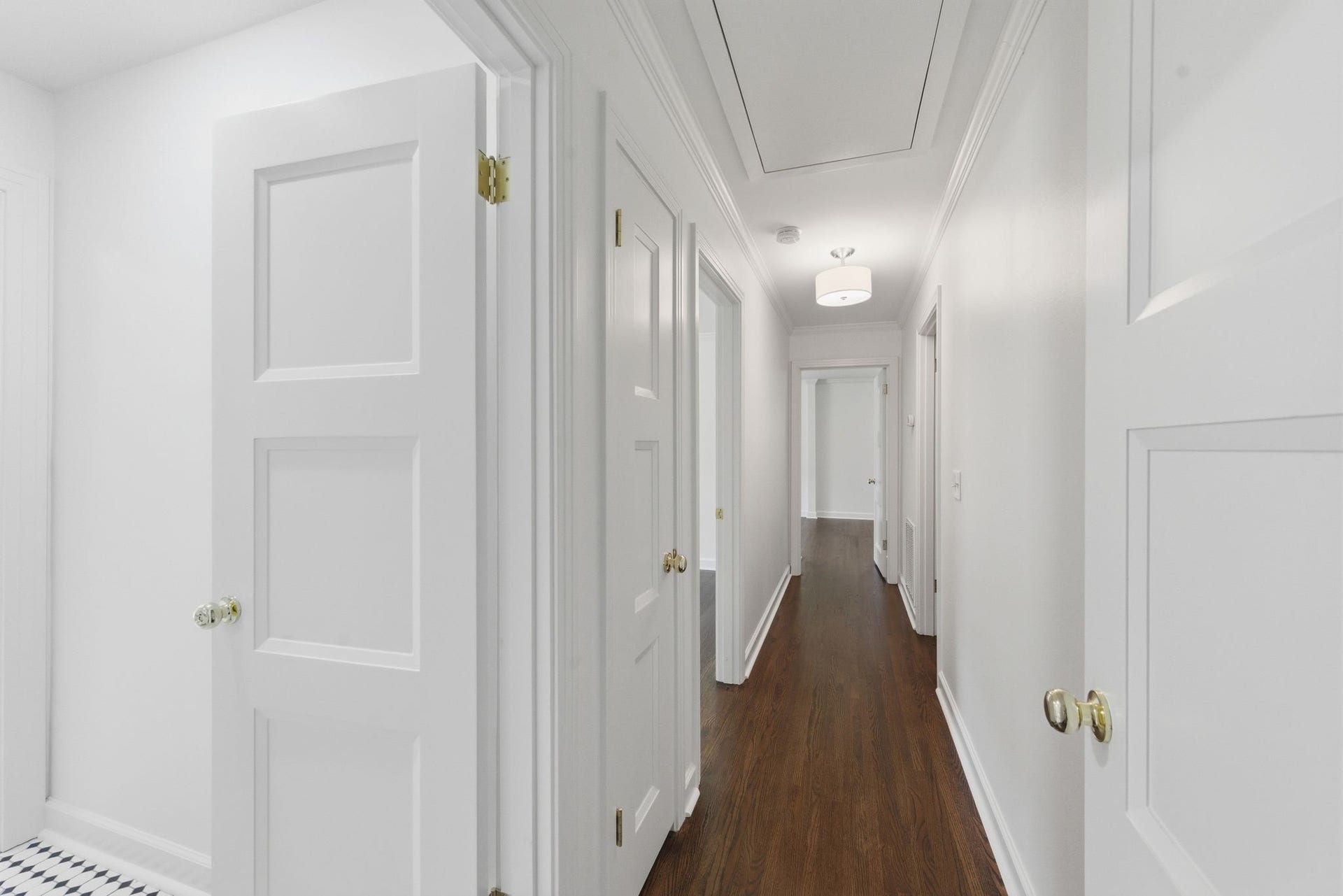 6617 Ellesmere Rd, Nashville, TN 37205 6617 Ellesmere Rd, Nashville, TN 37205