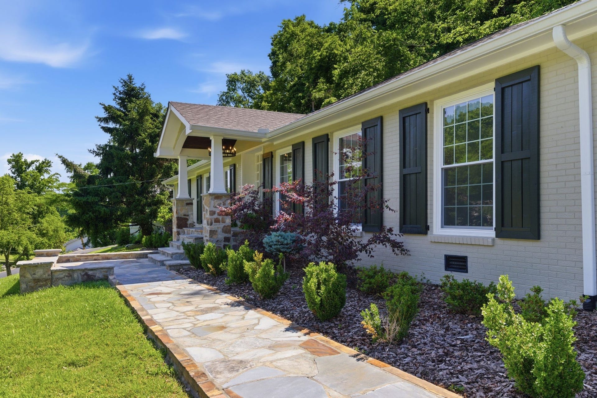 6617 Ellesmere Rd, Nashville, TN 37205 6617 Ellesmere Rd, Nashville, TN 37205