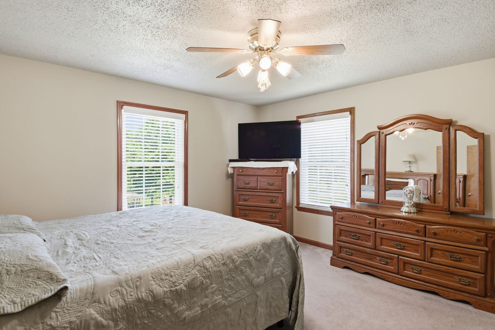 206 Brookhaven Dr, Columbia, TN 38401 206 Brookhaven Dr, Columbia, TN 38401