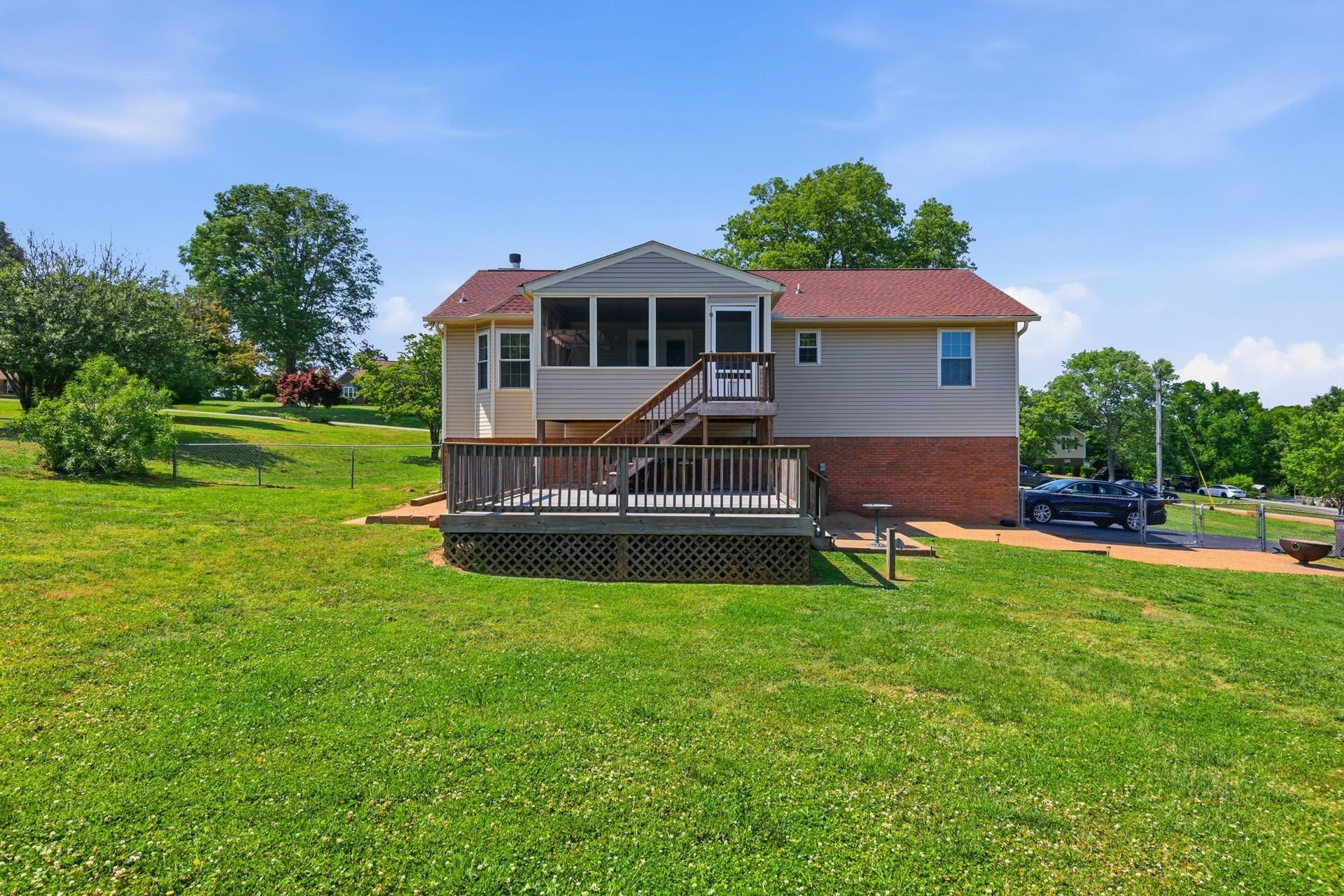 206 Brookhaven Dr, Columbia, TN 38401 206 Brookhaven Dr, Columbia, TN 38401