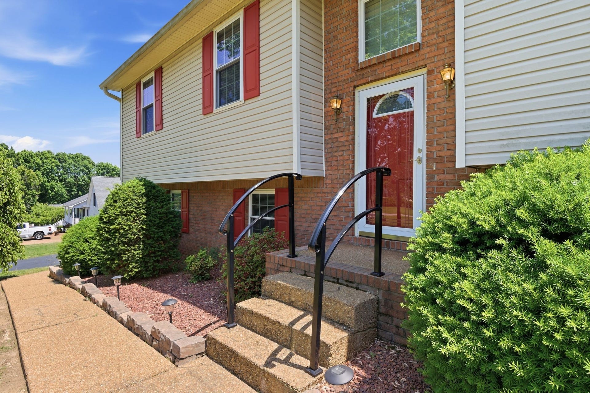 206 Brookhaven Dr, Columbia, TN 38401 206 Brookhaven Dr, Columbia, TN 38401