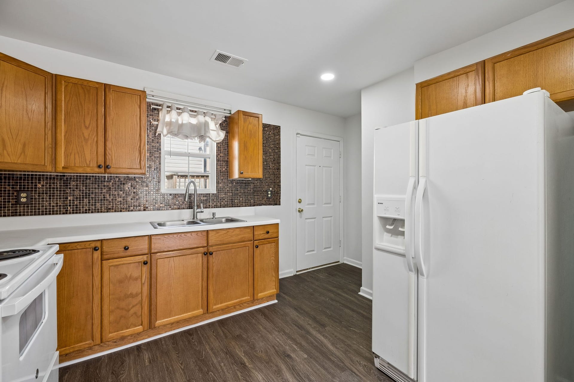 1802 Seminary St, #B, Nashville, TN 37207 1802 Seminary St, #B, Nashville, TN 37207