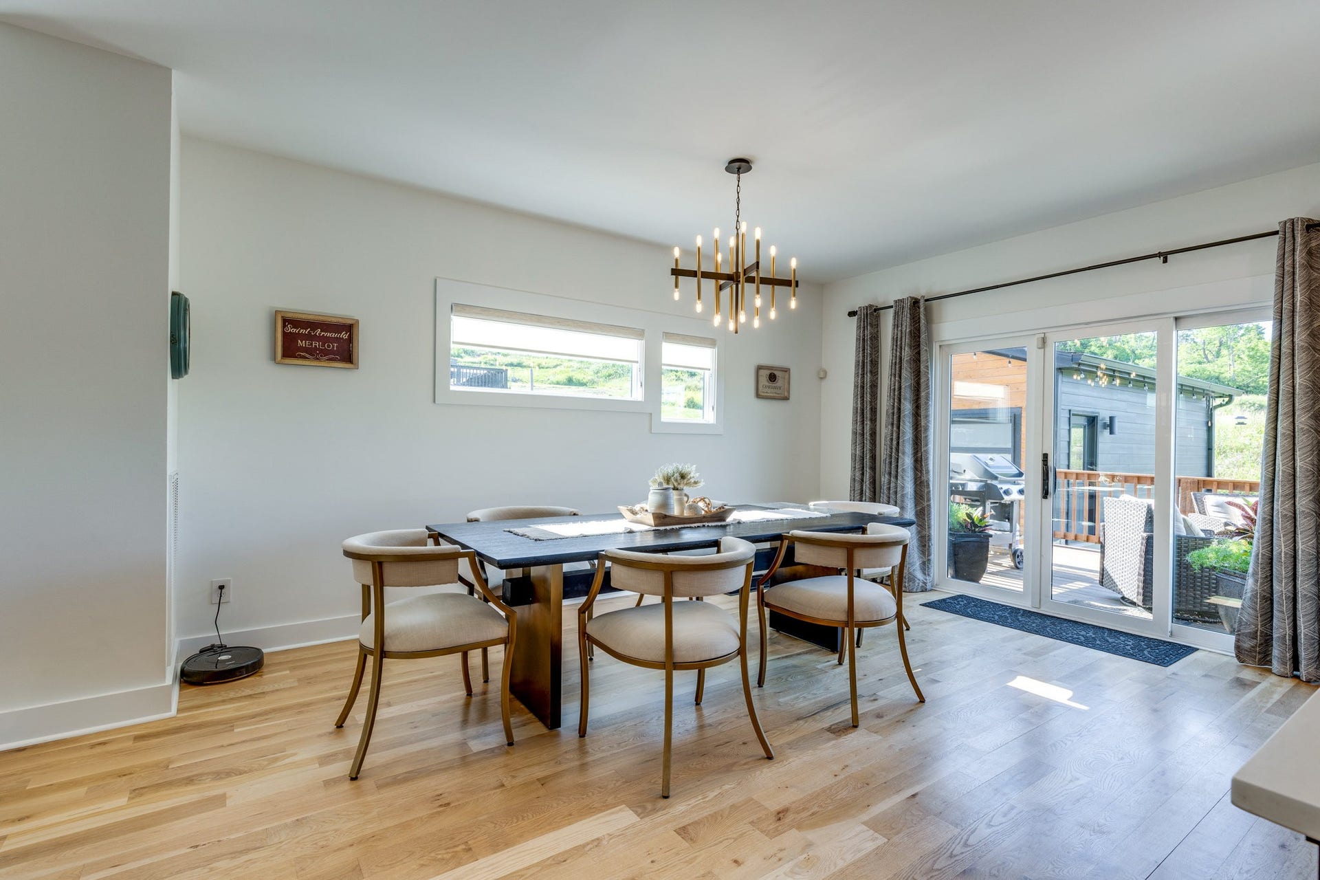 702 W 4th St, Columbia, TN 38401 702 W 4th St, Columbia, TN 38401