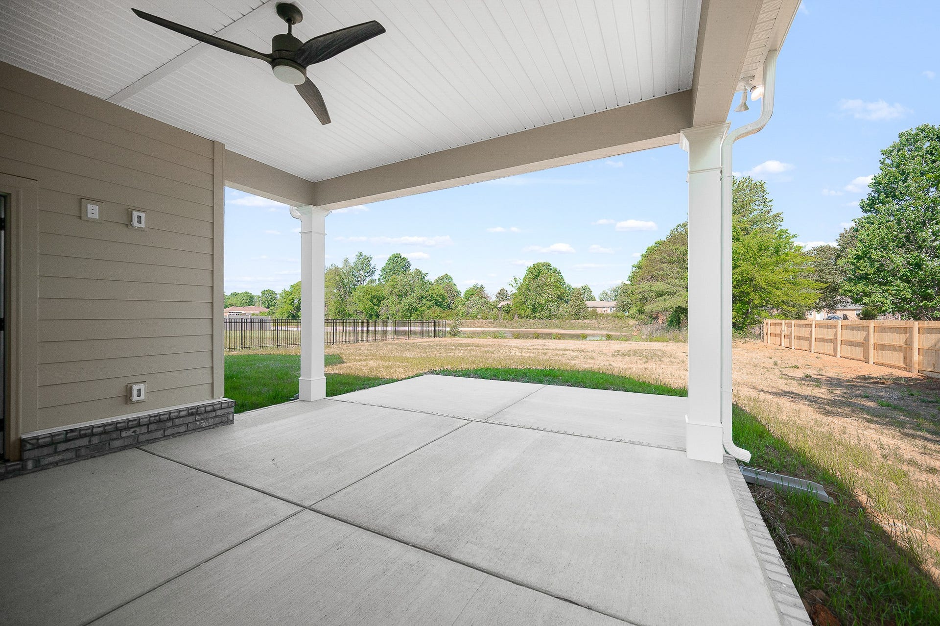 524 Gresham Lane, Murfreesboro, TN 37129 524 Gresham Lane, Murfreesboro, TN 37129
