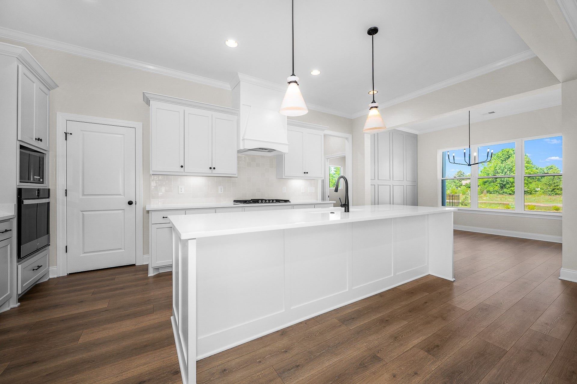524 Gresham Lane, Murfreesboro, TN 37129 524 Gresham Lane, Murfreesboro, TN 37129