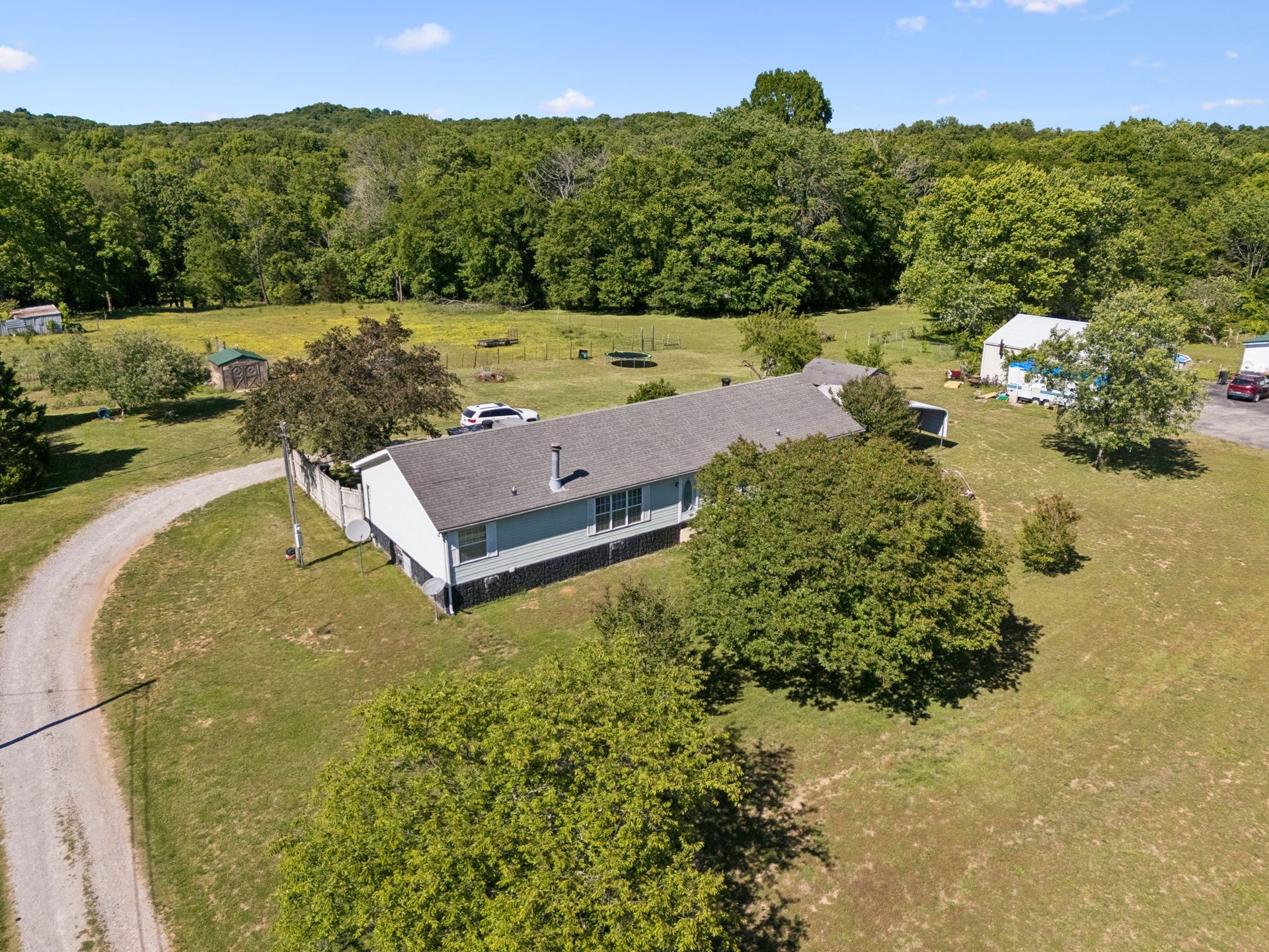 4870 Haley Ln, Columbia, TN 38401 4870 Haley Ln, Columbia, TN 38401