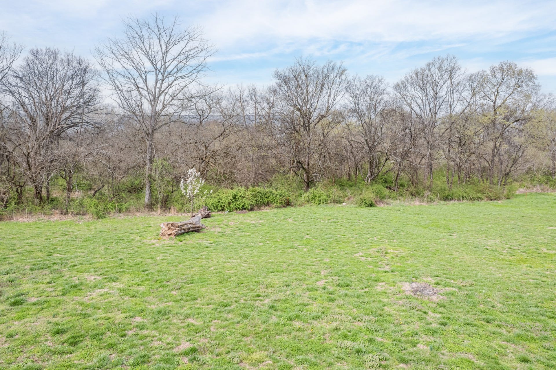 227 Stonewall Dr, Columbia, TN 38401 227 Stonewall Dr, Columbia, TN 38401