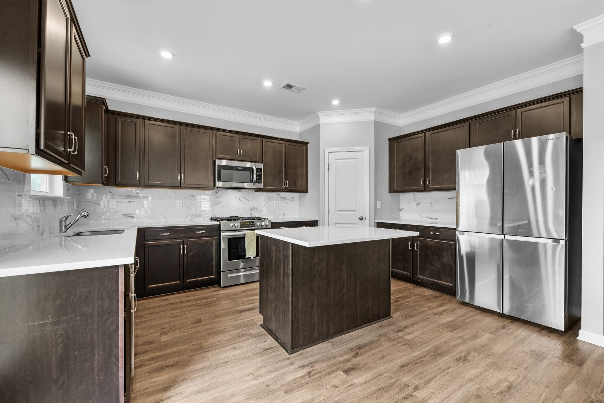 227 Stonewall Dr, Columbia, TN 38401 227 Stonewall Dr, Columbia, TN 38401