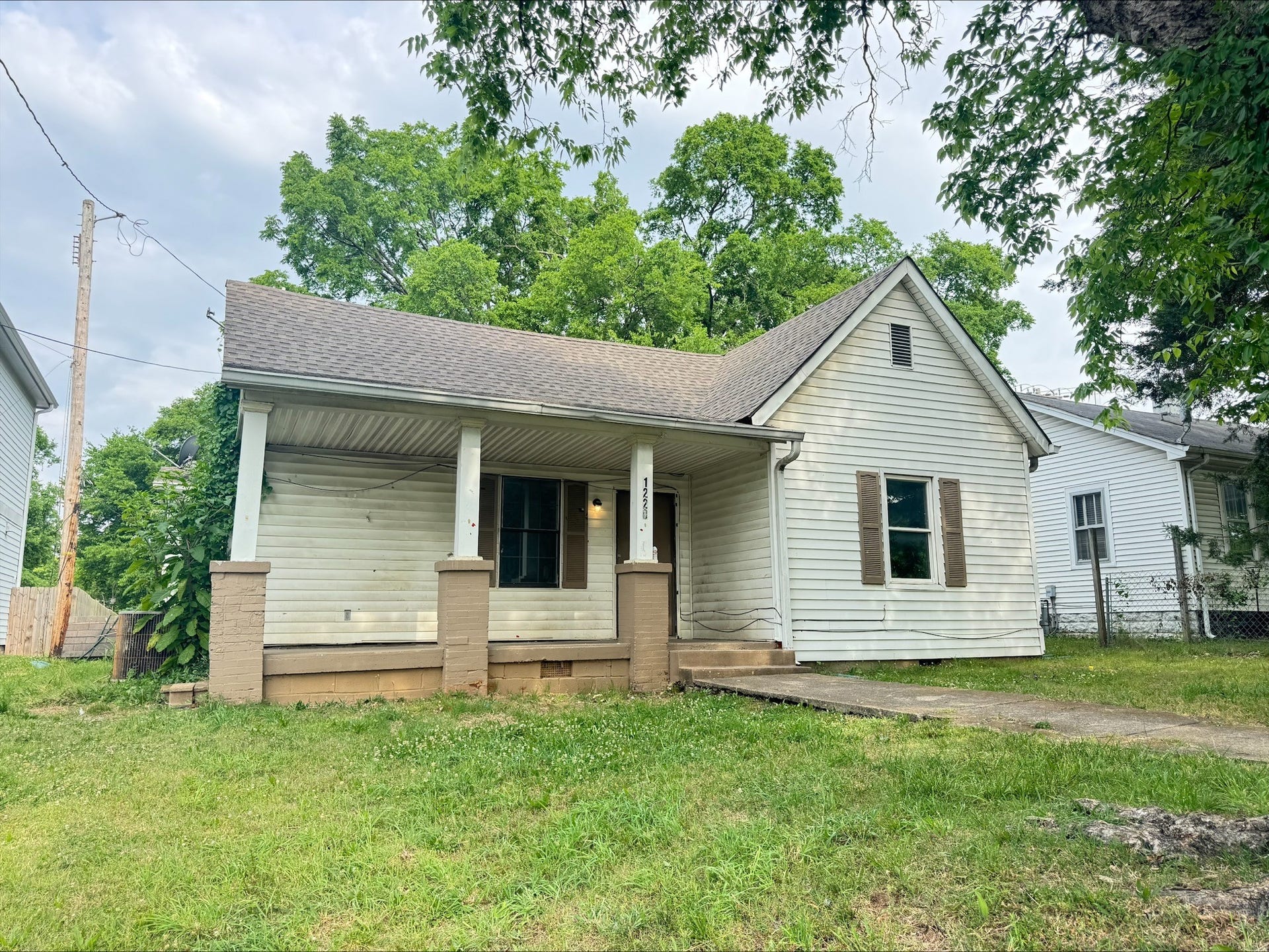 1220 Stockell St, Nashville, TN 37207 1220 Stockell St, Nashville, TN 37207