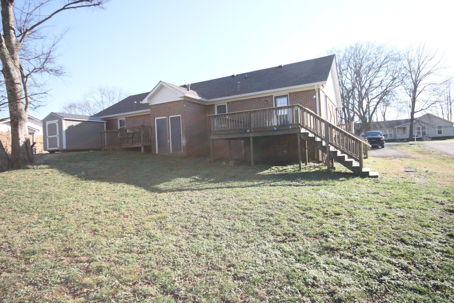 204 Hunter Dr, Columbia, TN 38401 204 Hunter Dr, Columbia, TN 38401