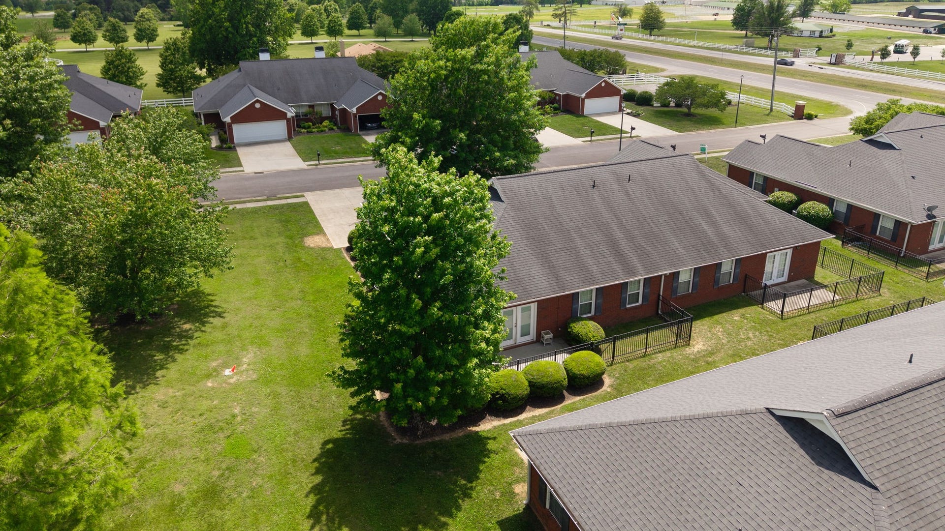 109 Horseshoe Ct, Shelbyville, TN 37160 109 Horseshoe Ct, Shelbyville, TN 37160
