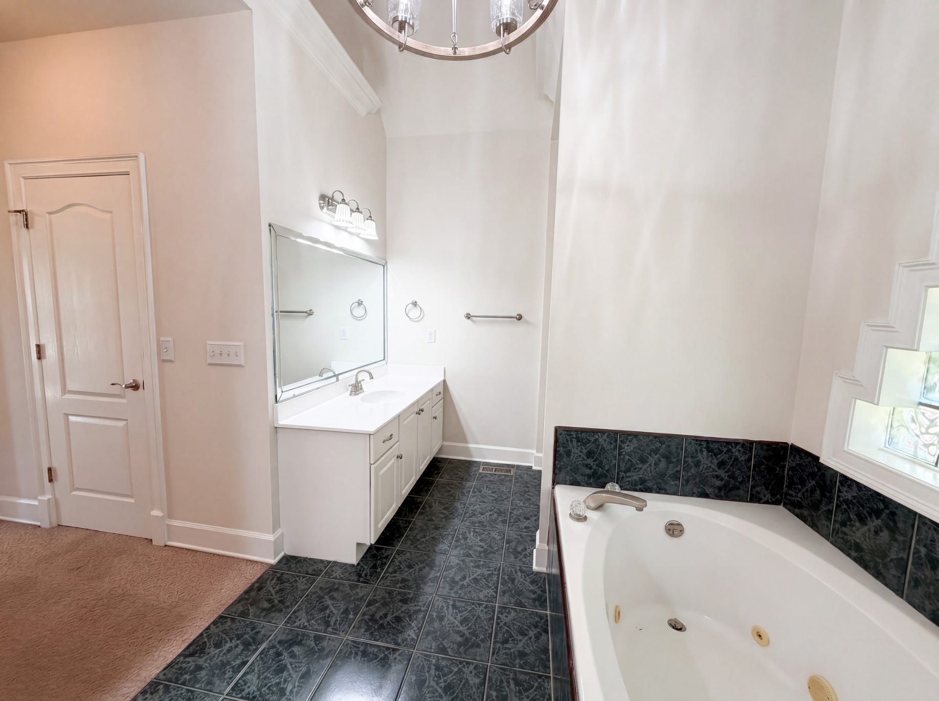 235 White Cloud Trl, Murfreesboro, TN 37127 235 White Cloud Trl, Murfreesboro, TN 37127