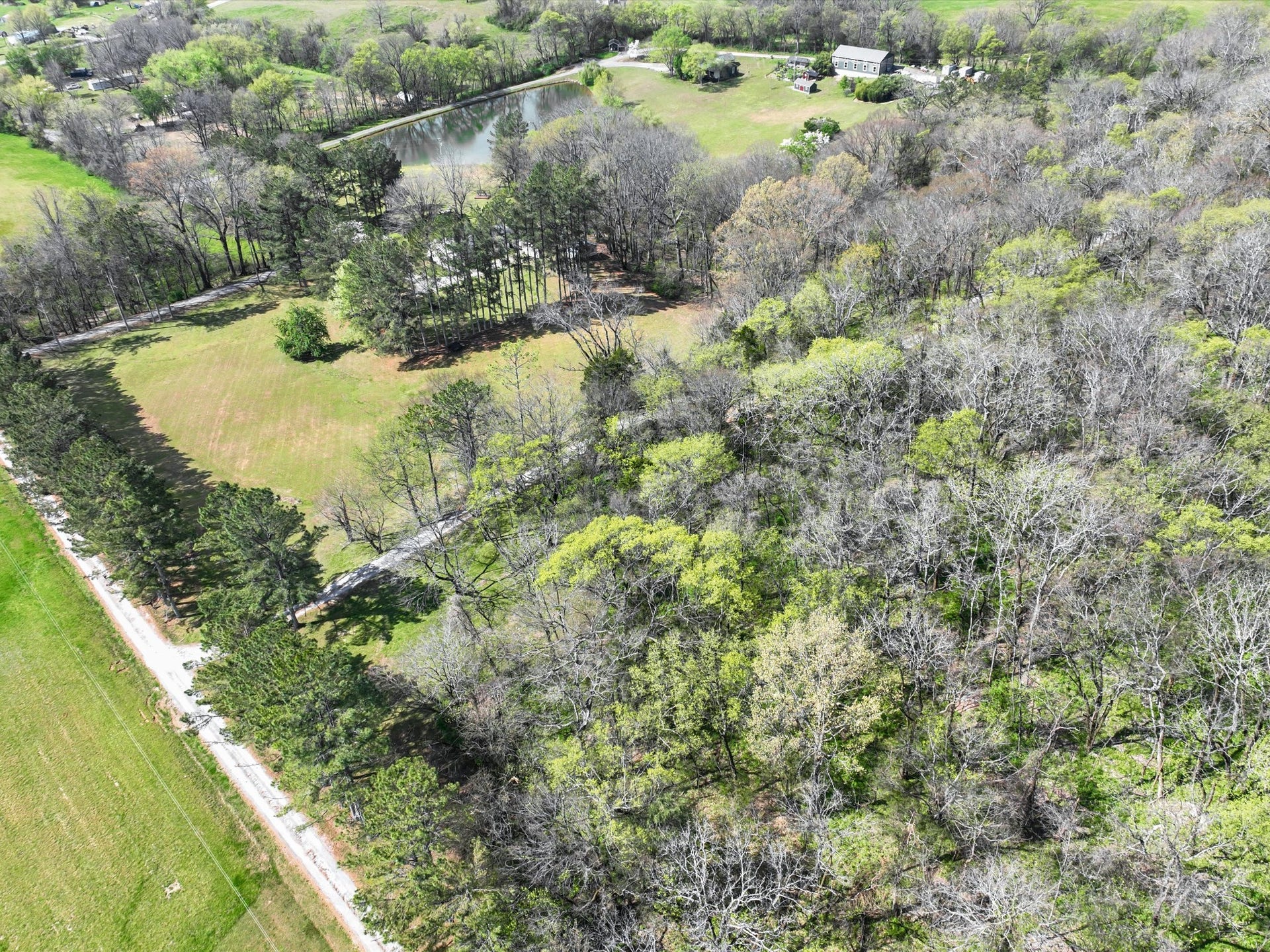 1454 Johnson Rd, Lewisburg, TN 37091 1454 Johnson Rd, Lewisburg, TN 37091