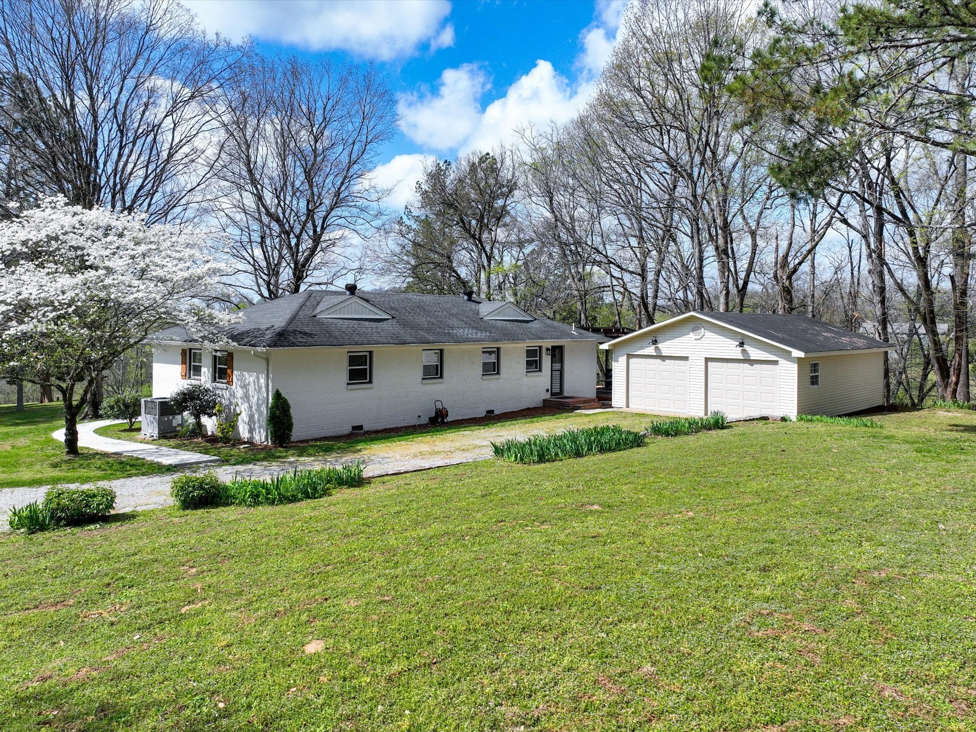 1454 Johnson Rd, Lewisburg, TN 37091 1454 Johnson Rd, Lewisburg, TN 37091