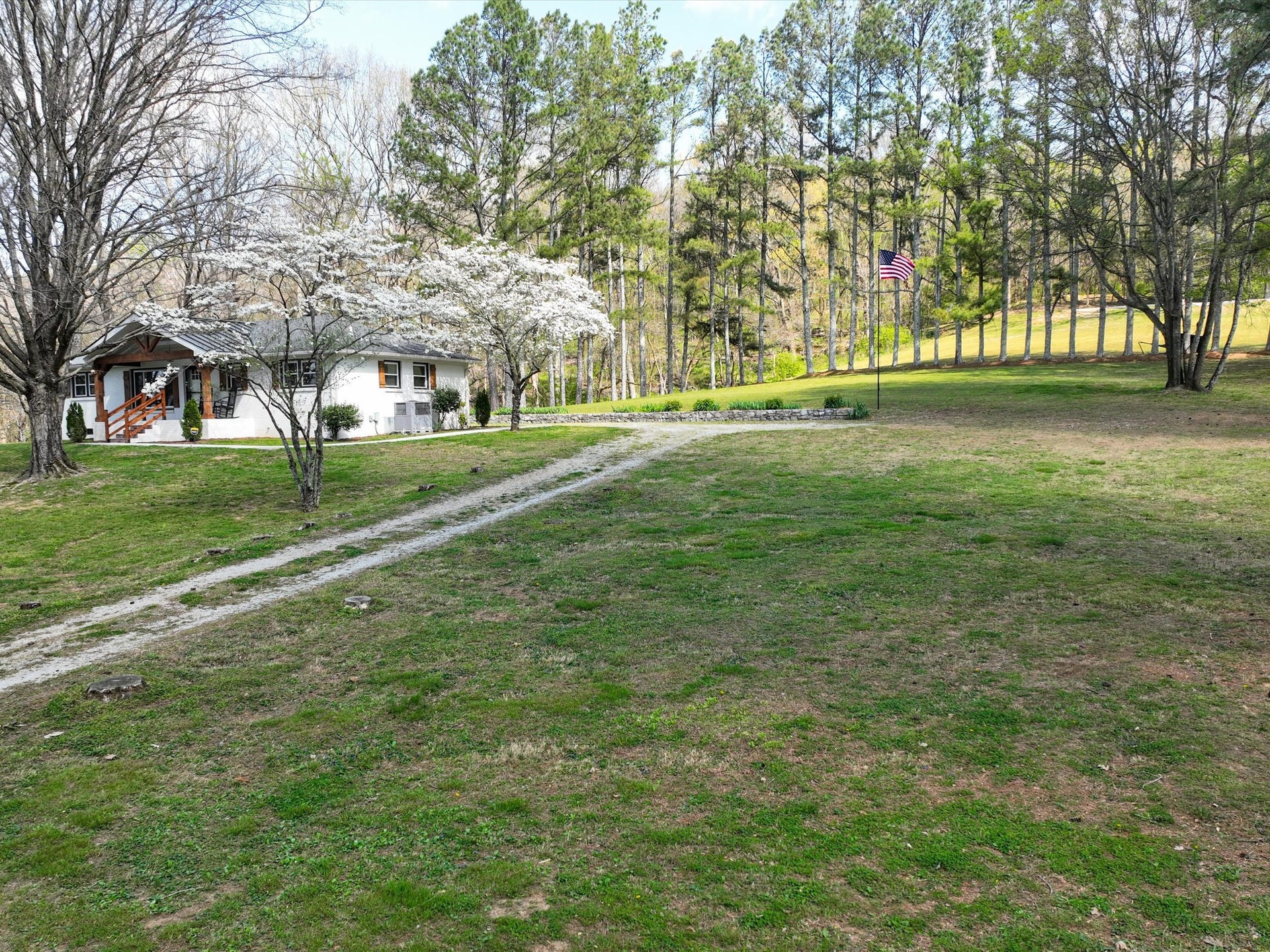 1454 Johnson Rd, Lewisburg, TN 37091 1454 Johnson Rd, Lewisburg, TN 37091