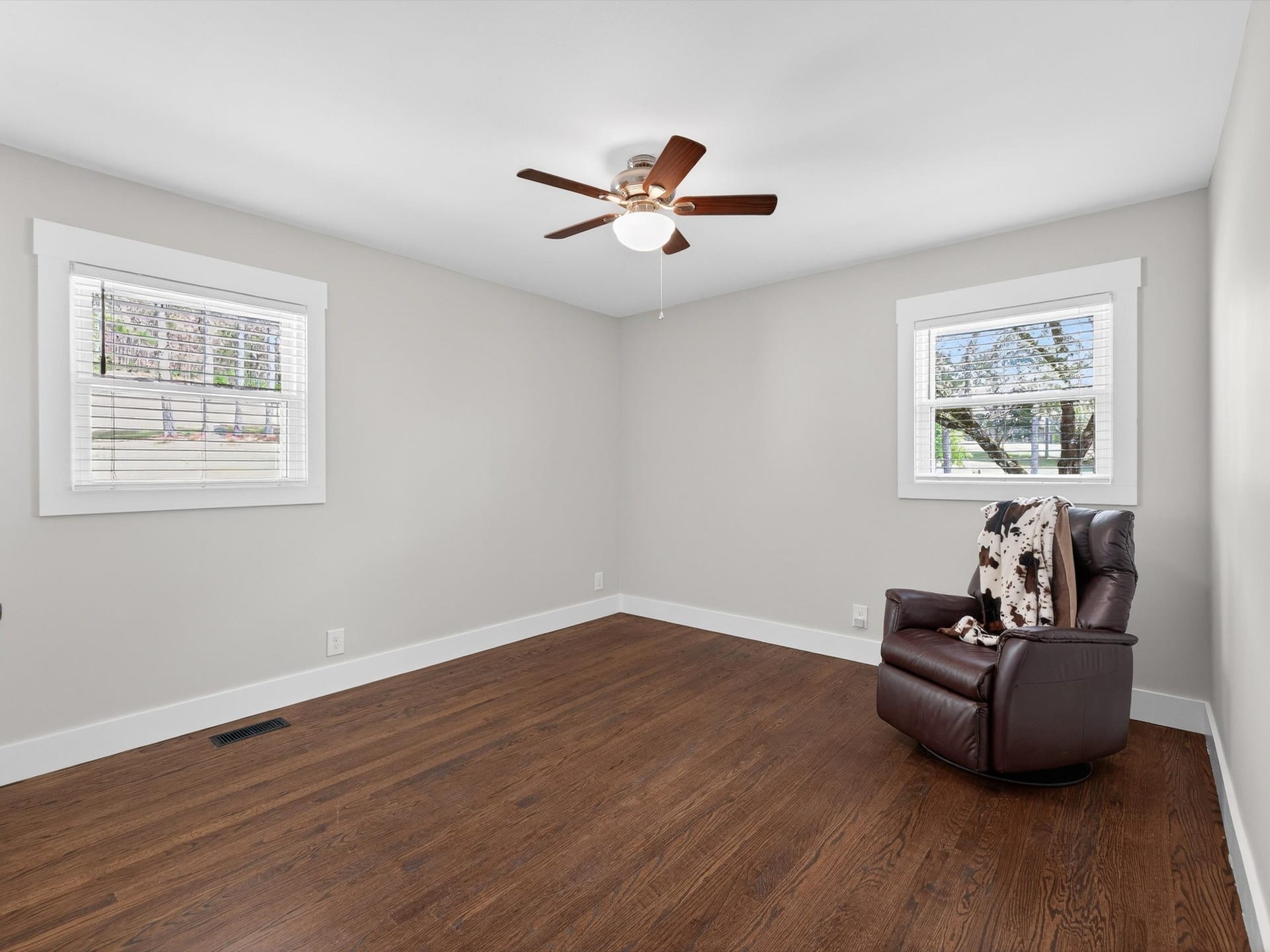 1454 Johnson Rd, Lewisburg, TN 37091 1454 Johnson Rd, Lewisburg, TN 37091