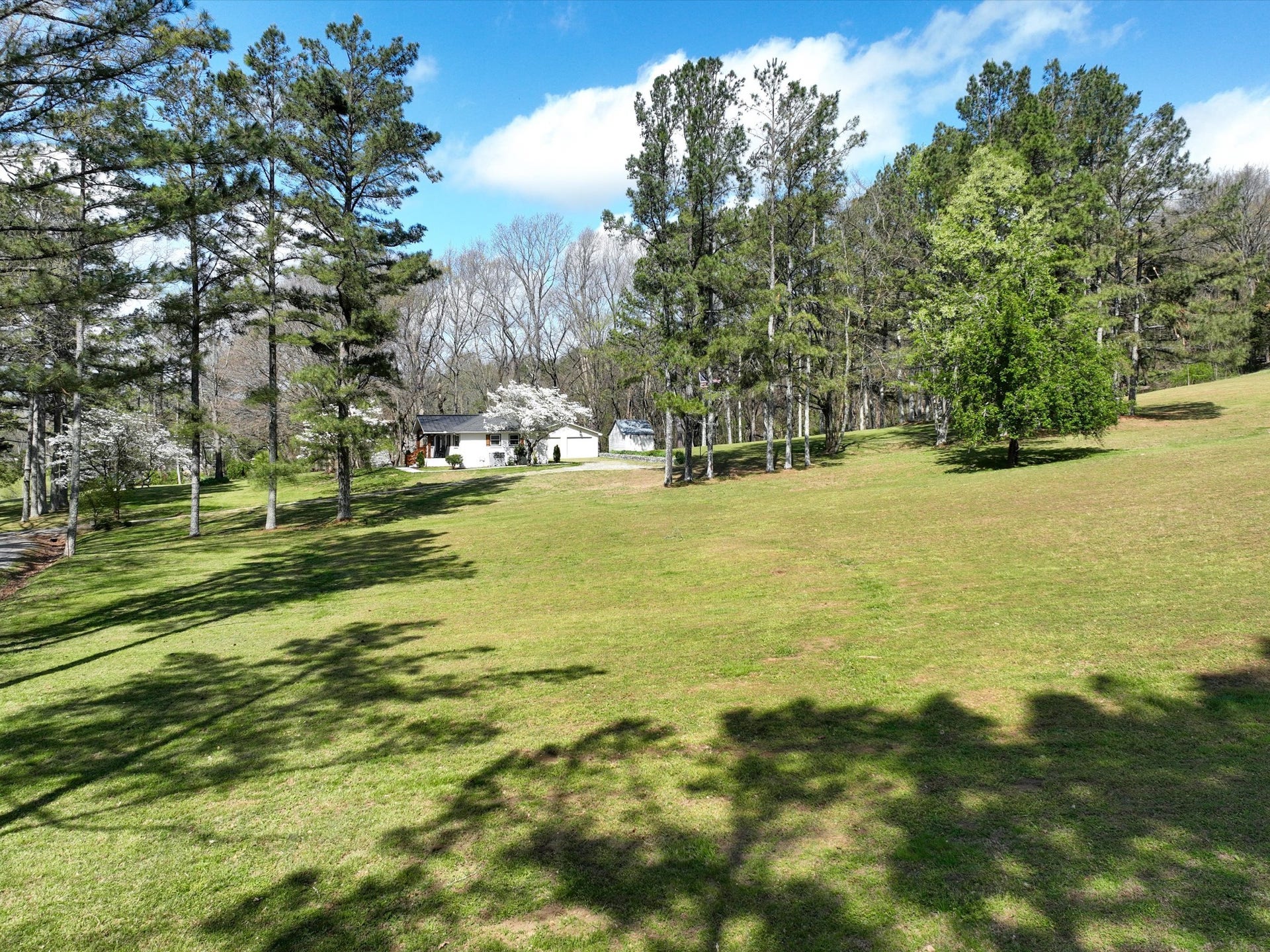 1454 Johnson Rd, Lewisburg, TN 37091 1454 Johnson Rd, Lewisburg, TN 37091