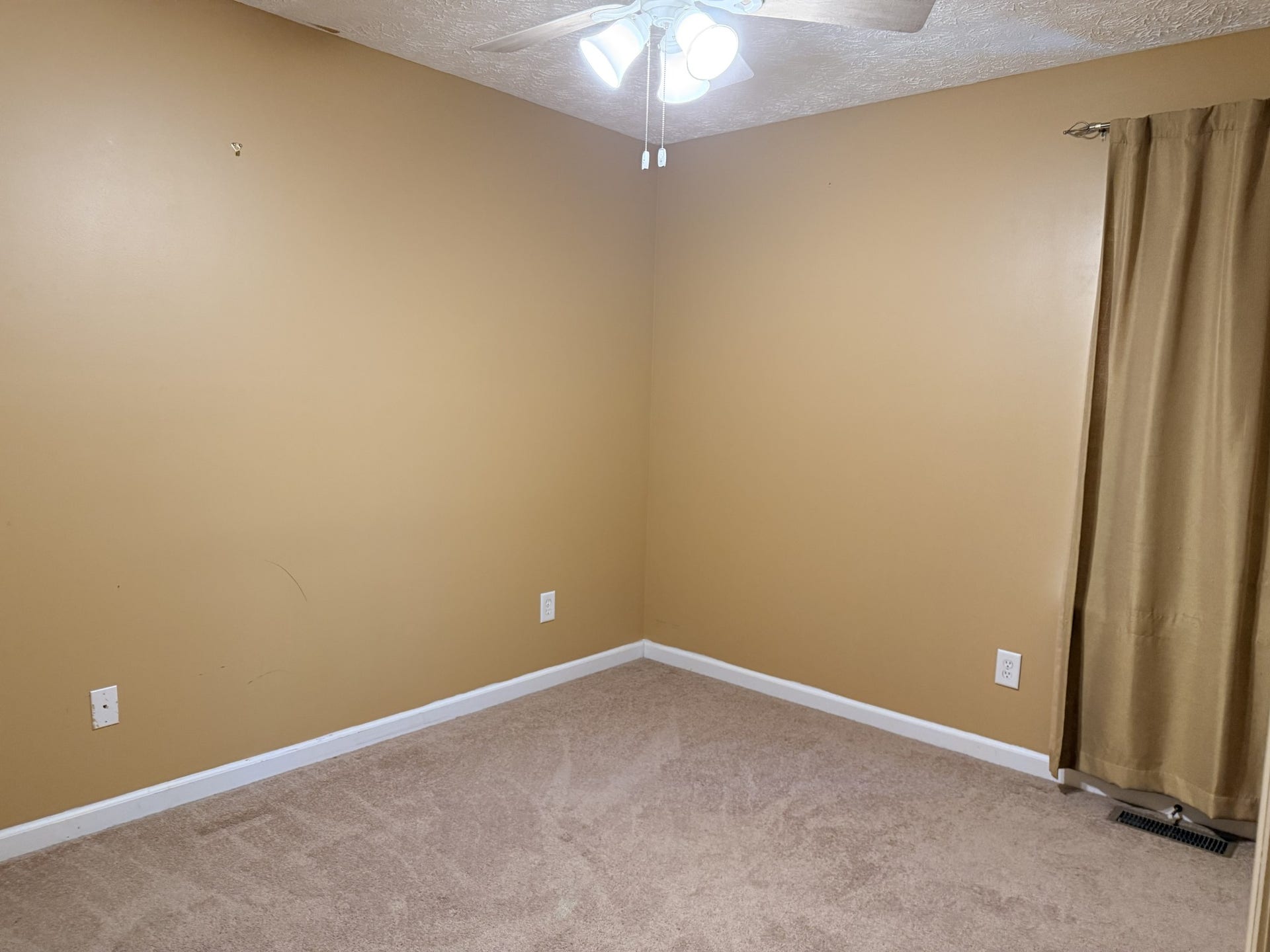 401 Elm Ave, Lewisburg, TN 37091 401 Elm Ave, Lewisburg, TN 37091