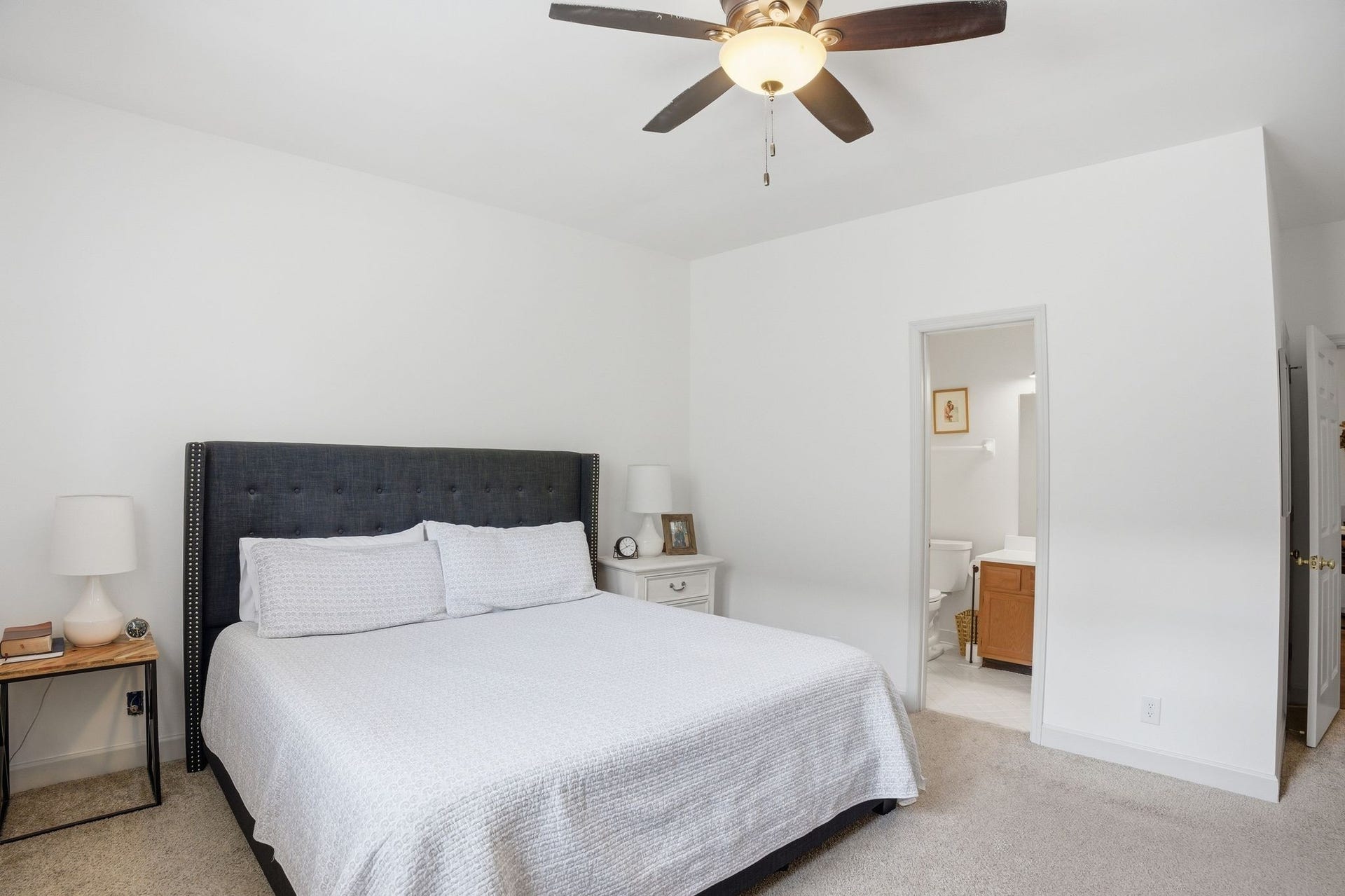 2131 Benton Hall Court, Columbia, TN 38401 2131 Benton Hall Court, Columbia, TN 38401