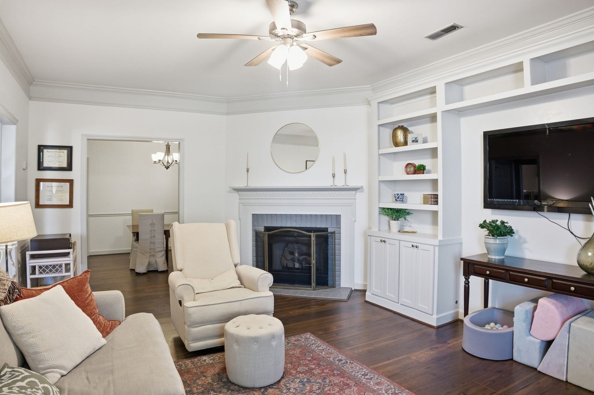 2131 Benton Hall Court, Columbia, TN 38401 2131 Benton Hall Court, Columbia, TN 38401