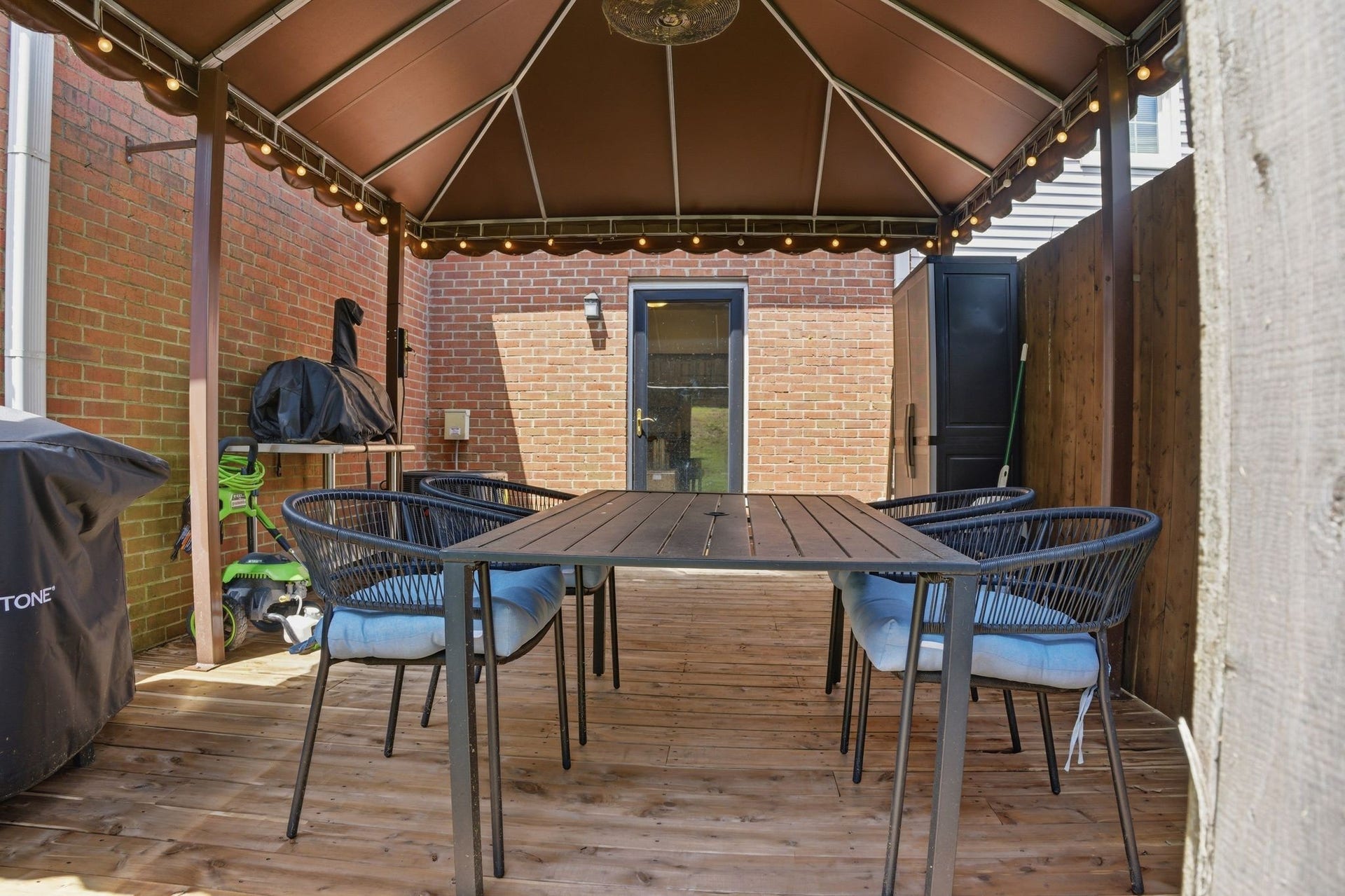 2131 Benton Hall Court, Columbia, TN 38401 2131 Benton Hall Court, Columbia, TN 38401