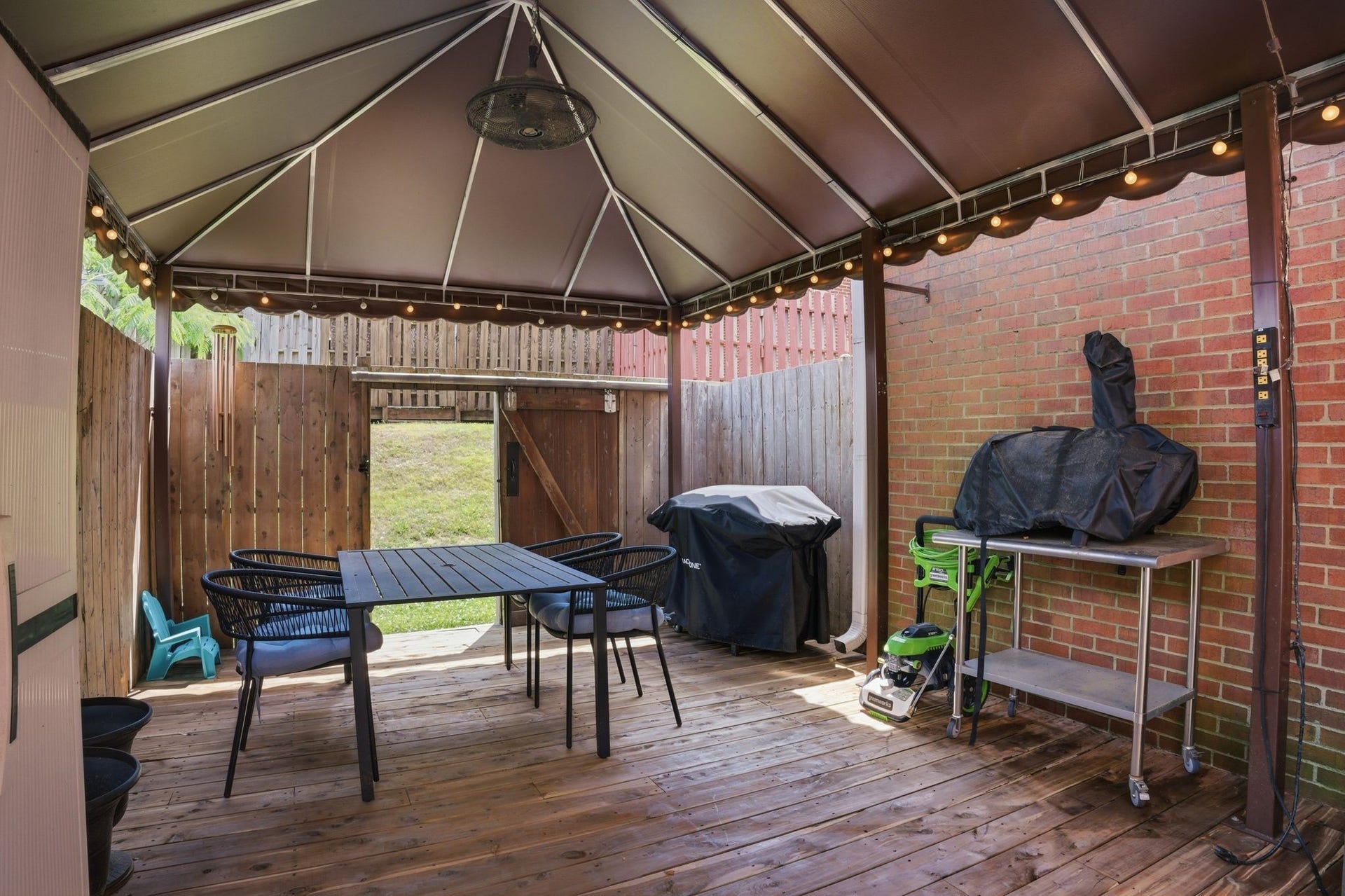 2131 Benton Hall Court, Columbia, TN 38401 2131 Benton Hall Court, Columbia, TN 38401