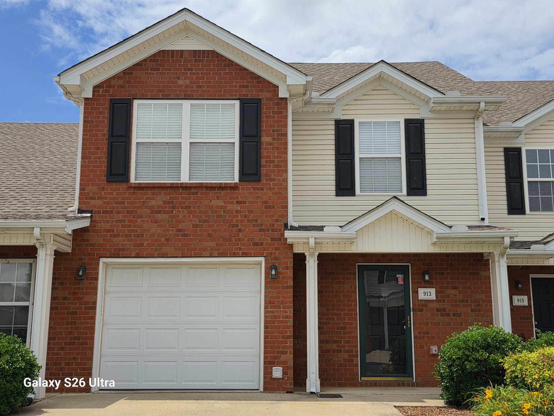 913 Sitting Bull Xing, Murfreesboro, TN 37128 913 Sitting Bull Xing, Murfreesboro, TN 37128