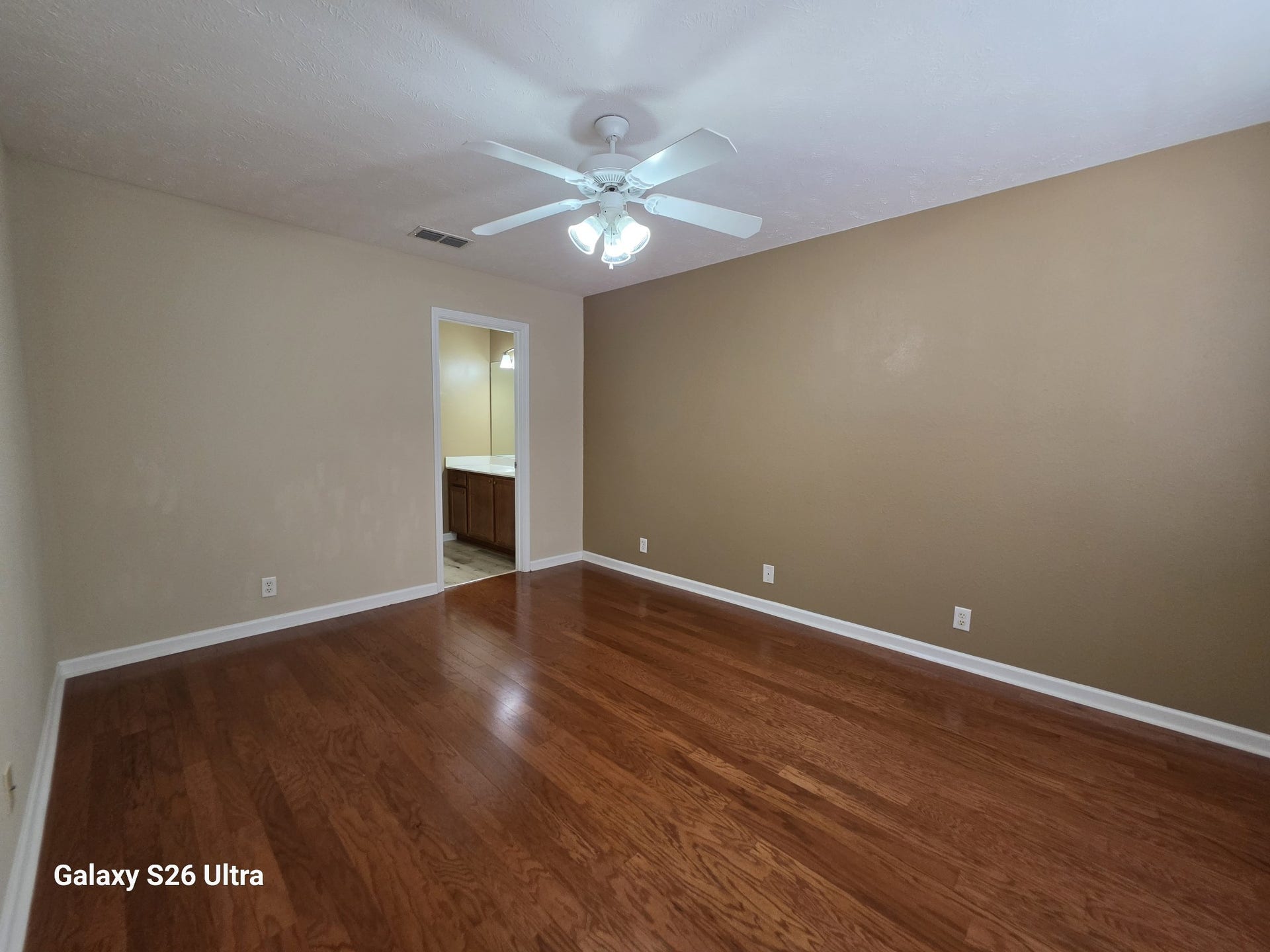 913 Sitting Bull Xing, Murfreesboro, TN 37128 Primary Bedroom downstairs