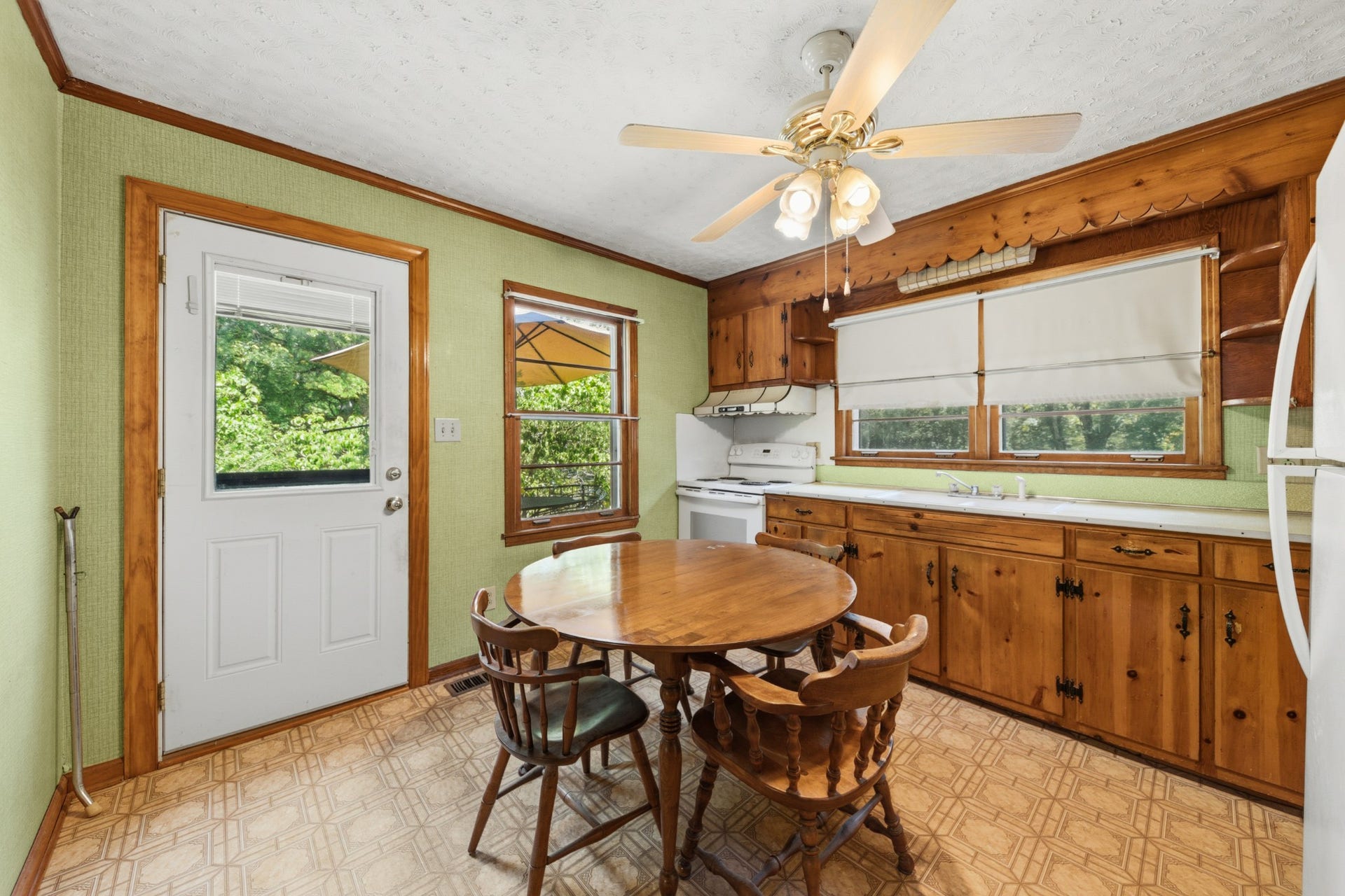 2204 Sowell Mill Pike, Columbia, TN 38401 2204 Sowell Mill Pike, Columbia, TN 38401