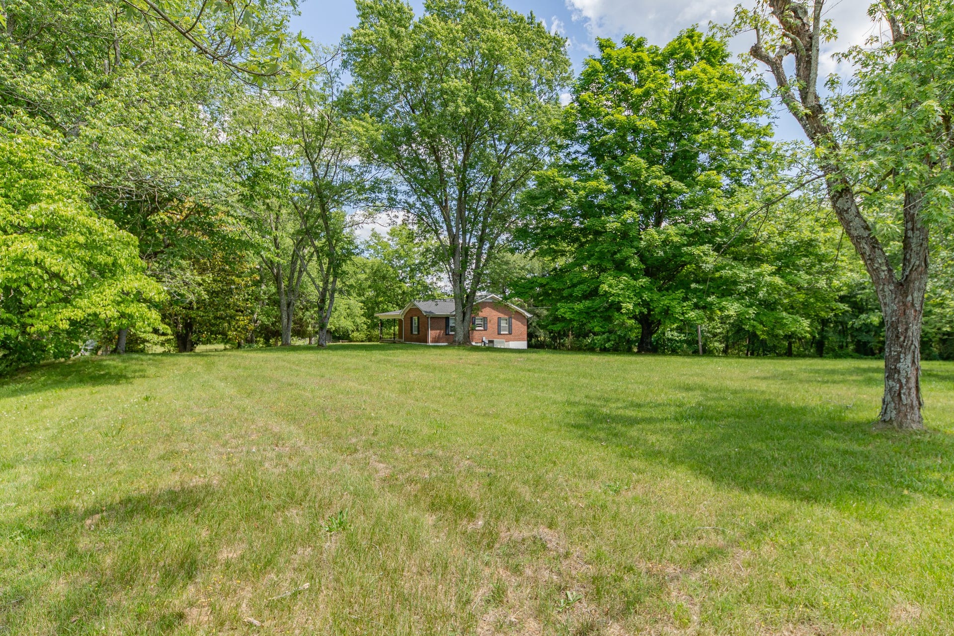 2204 Sowell Mill Pike, Columbia, TN 38401 2204 Sowell Mill Pike, Columbia, TN 38401