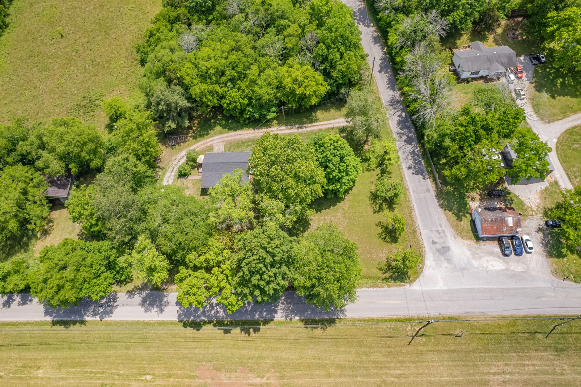 2204 Sowell Mill Pike, Columbia, TN 38401 2204 Sowell Mill Pike, Columbia, TN 38401