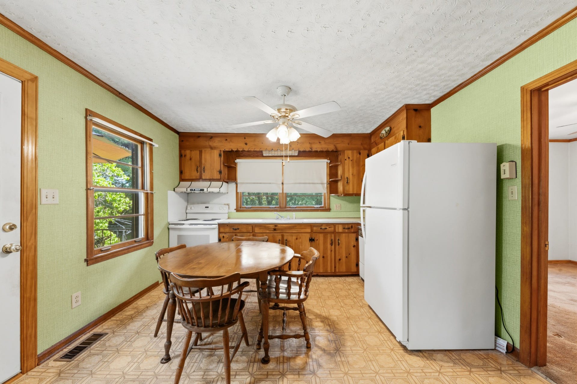 2204 Sowell Mill Pike, Columbia, TN 38401 2204 Sowell Mill Pike, Columbia, TN 38401