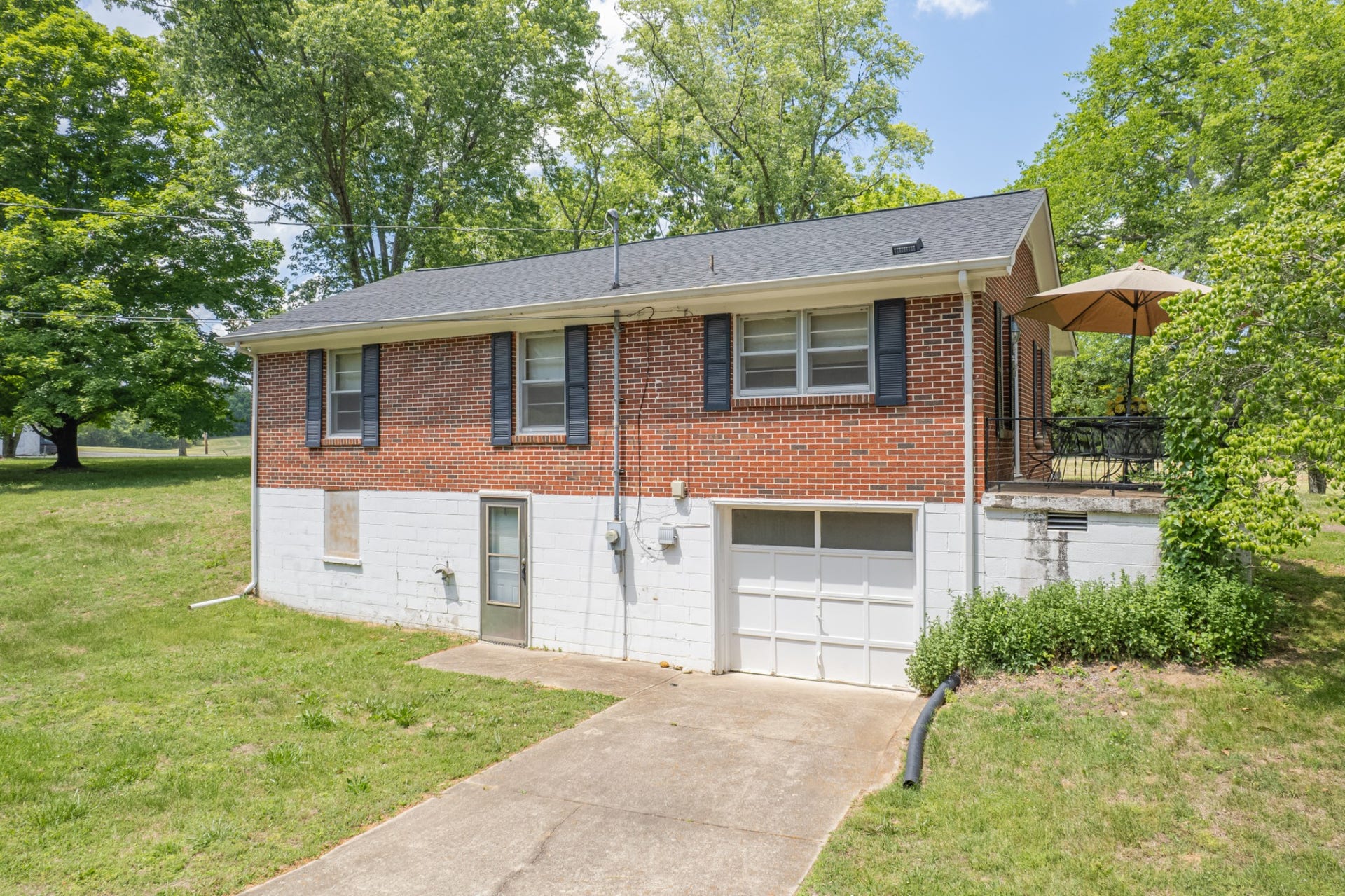 2204 Sowell Mill Pike, Columbia, TN 38401 2204 Sowell Mill Pike, Columbia, TN 38401