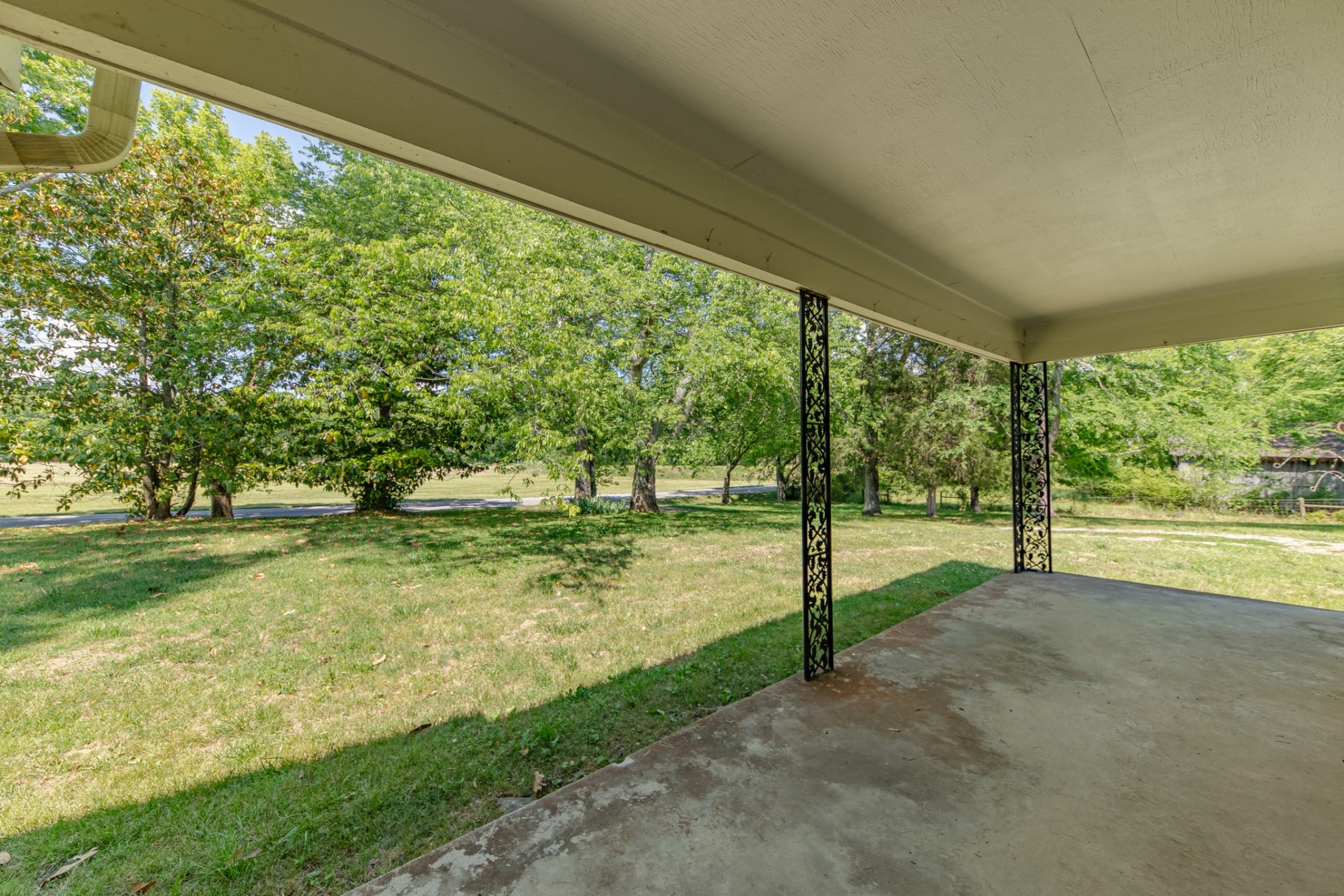 2204 Sowell Mill Pike, Columbia, TN 38401 2204 Sowell Mill Pike, Columbia, TN 38401